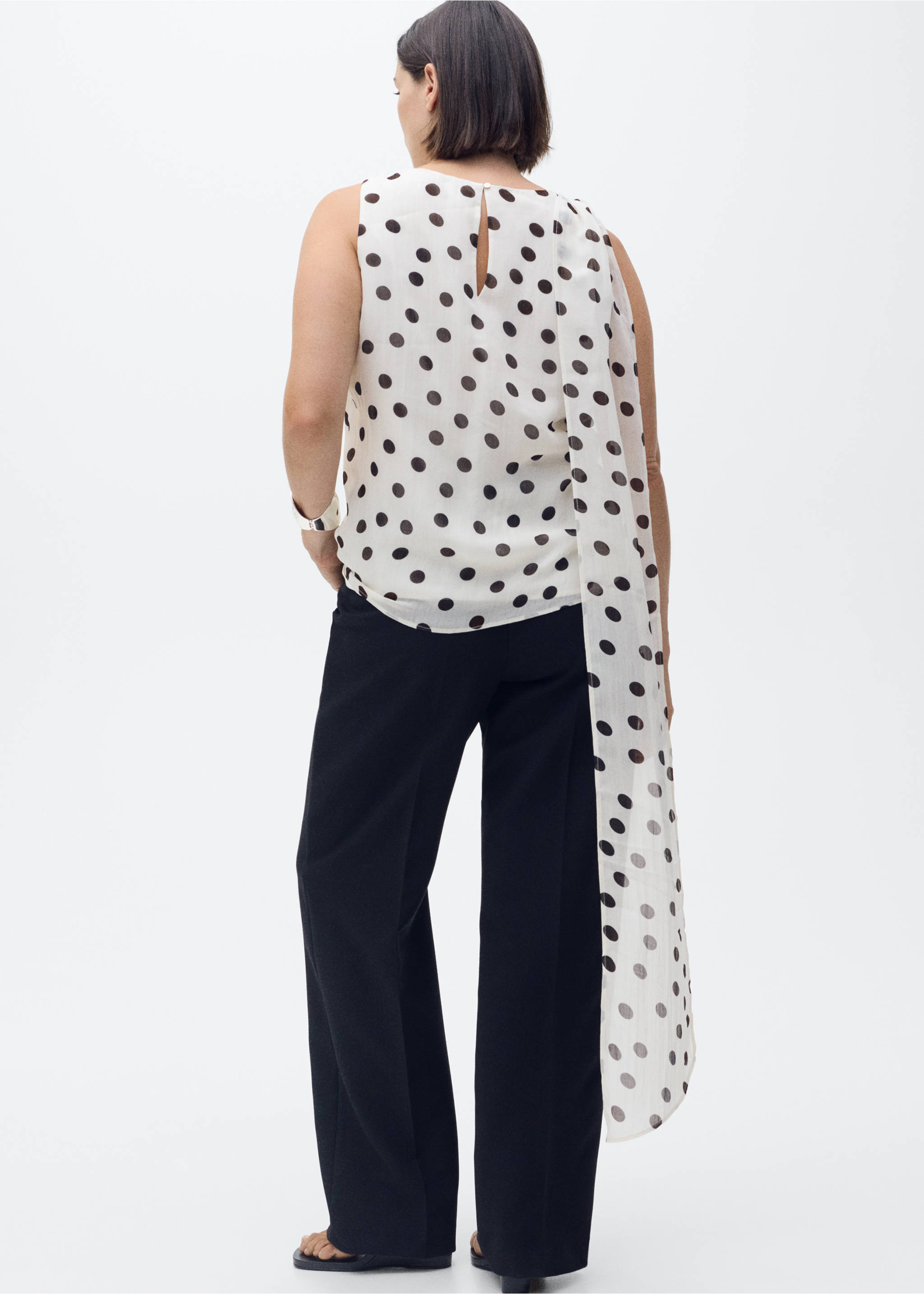 Polka-dot wrap-neck blouse - Details of the article 4, Off White. Ref: 87096354-00.