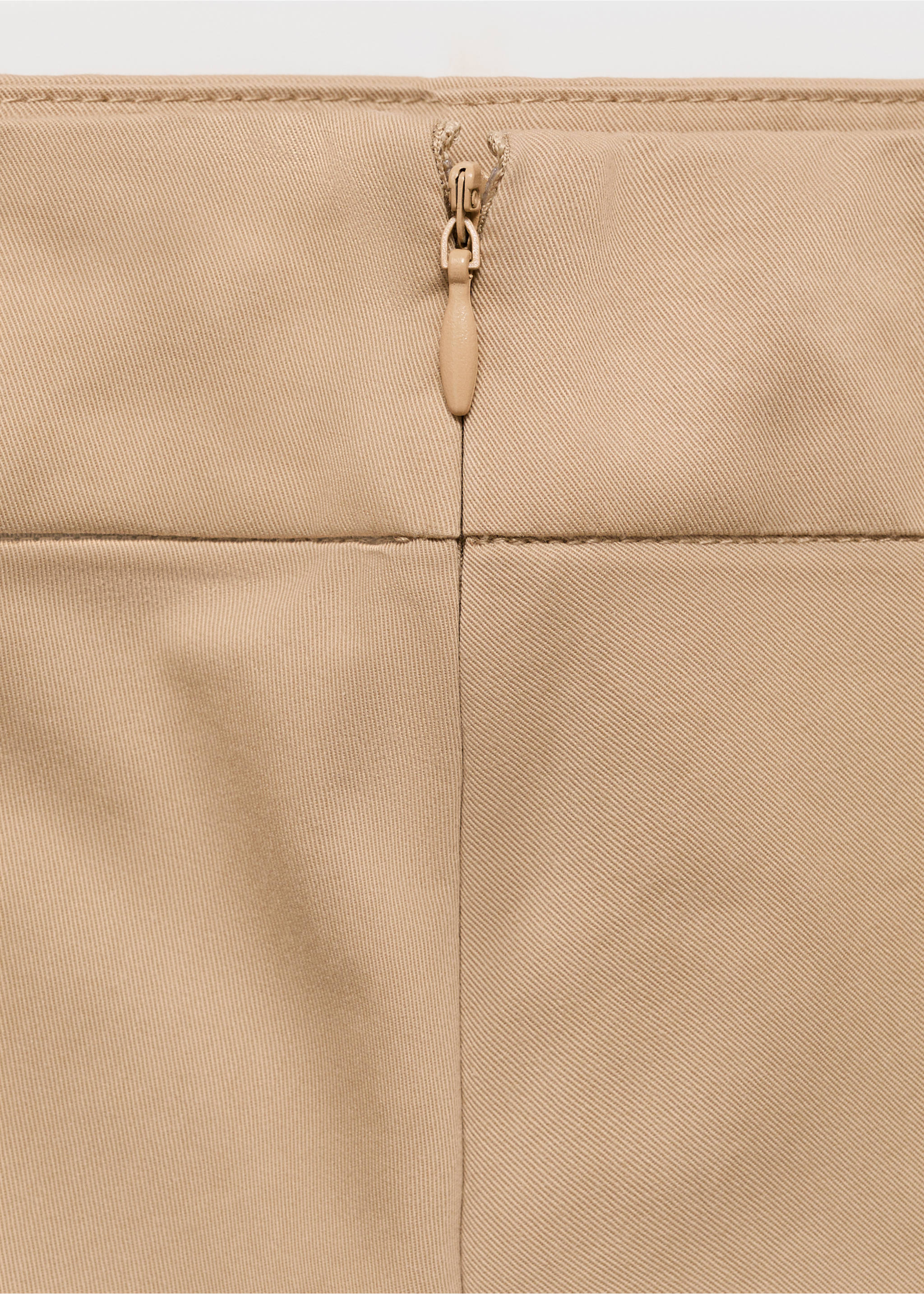 Falda evasé detalle pinzas - Detalle del artículo 8, Marrón medio. Ref: 87096362-00.