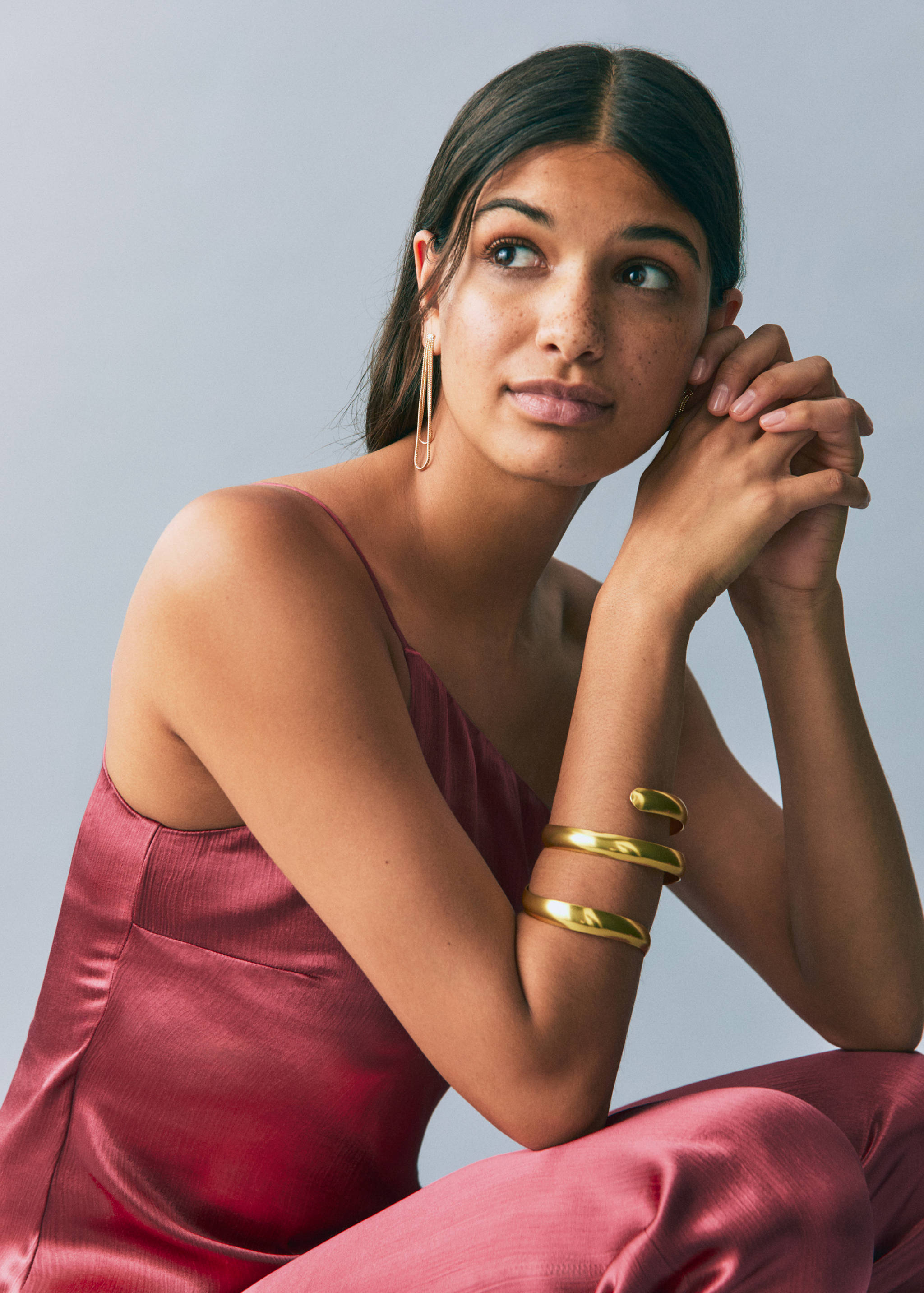 Top assimétrico acetinado - Pormenor do artigo 2