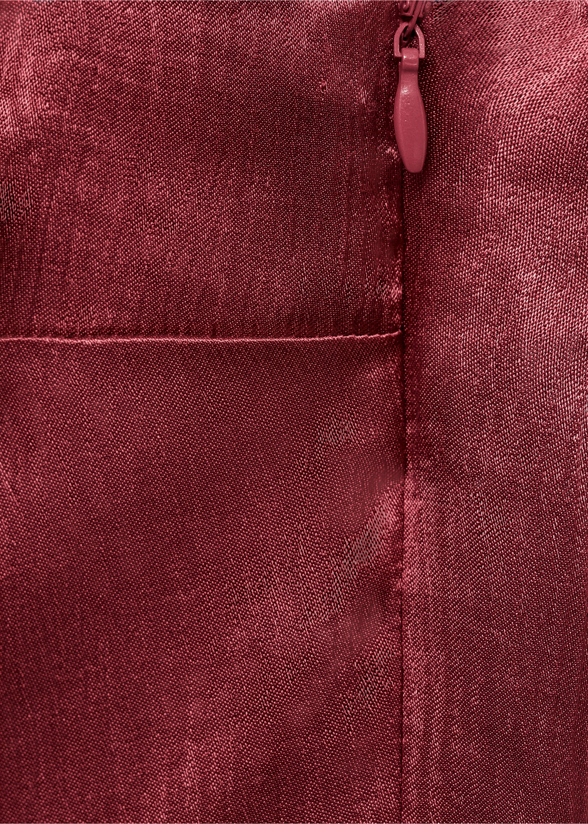 Asymmetrical satin top - Details of the article 8, Strawberry. Ref: 87096364-00.