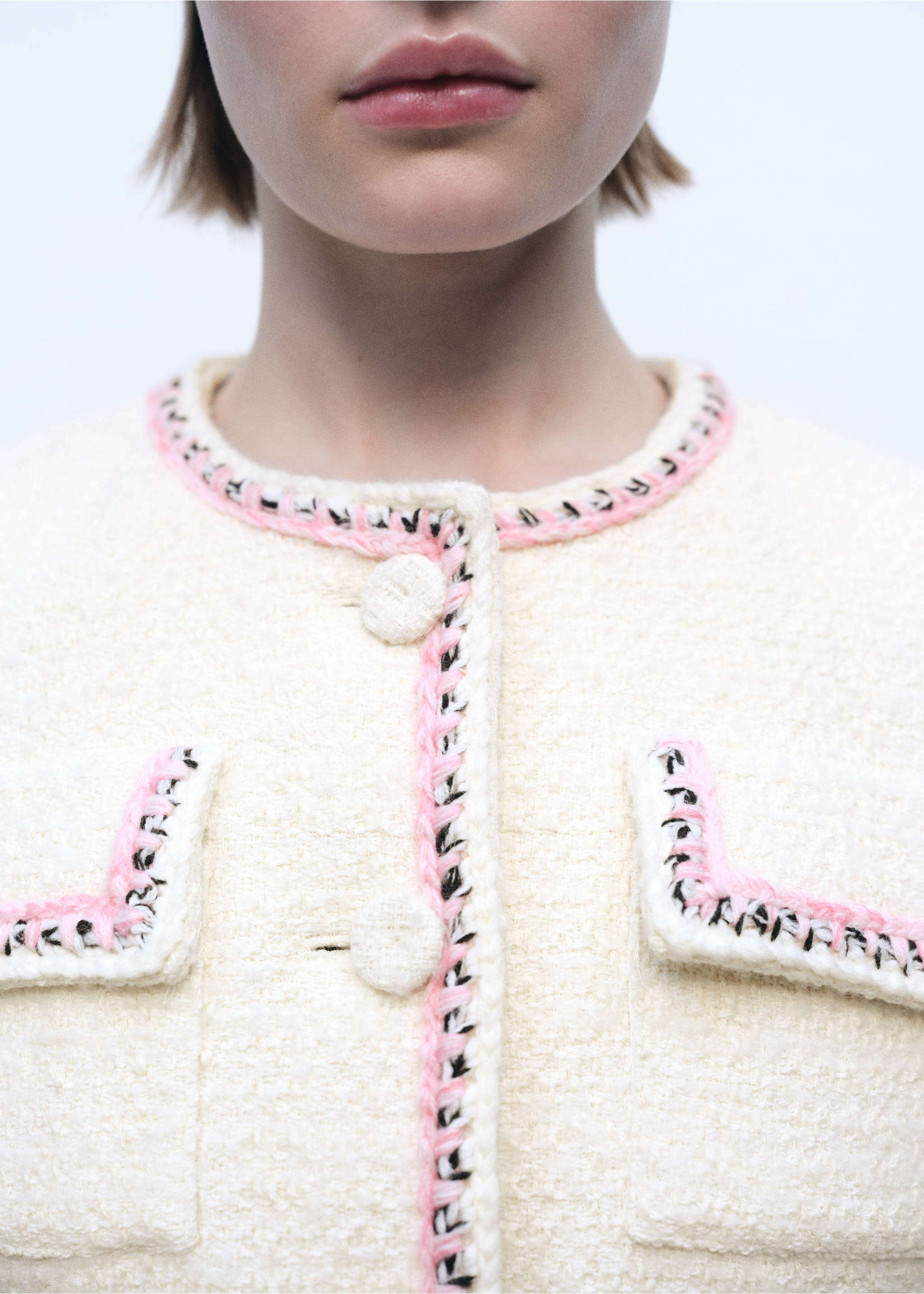 Veste tweed liserés contrastants - Détail de l'article 6, Écru. Ref: 87096373-00.