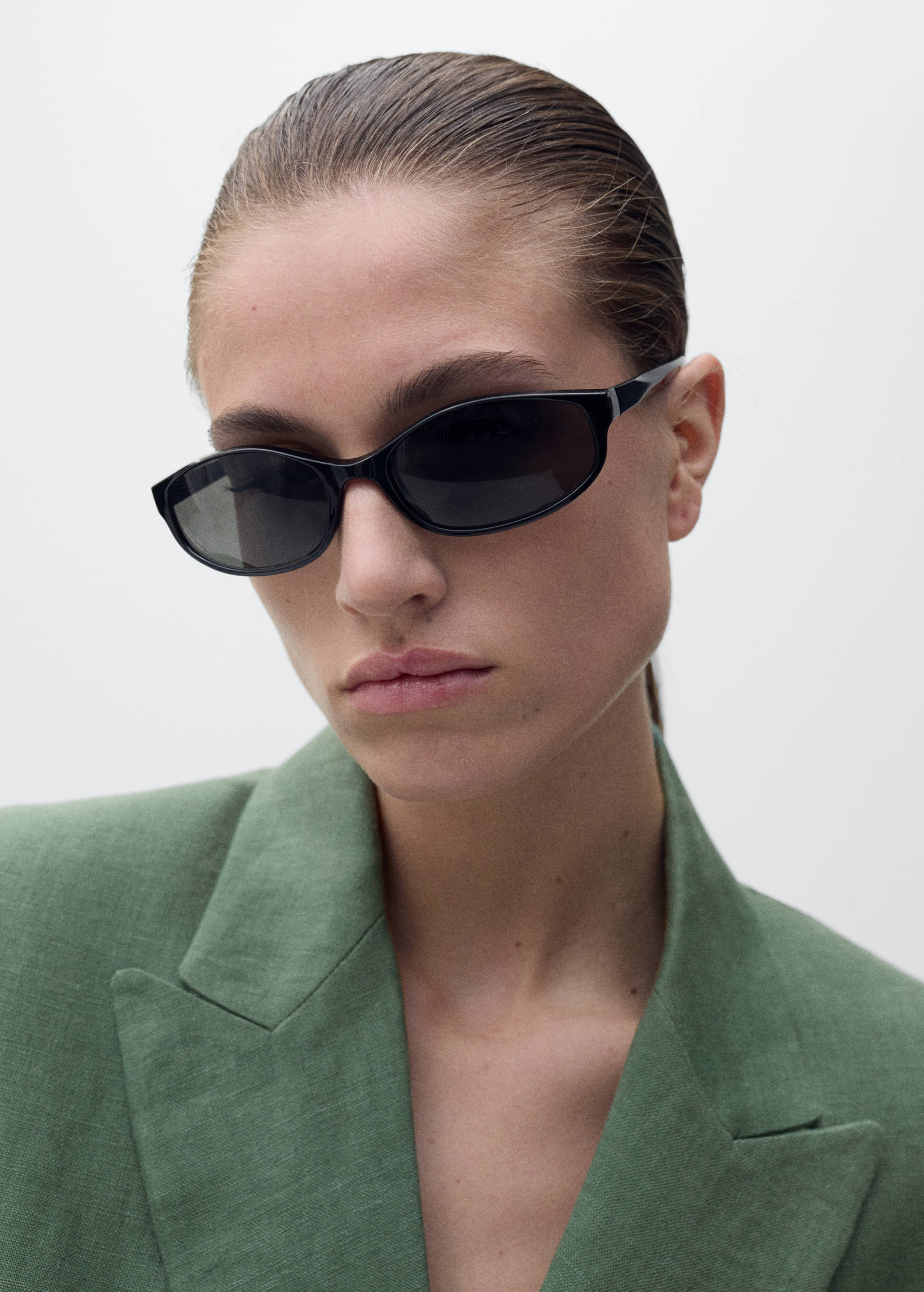 Linen suit jacket - Details of the article 1