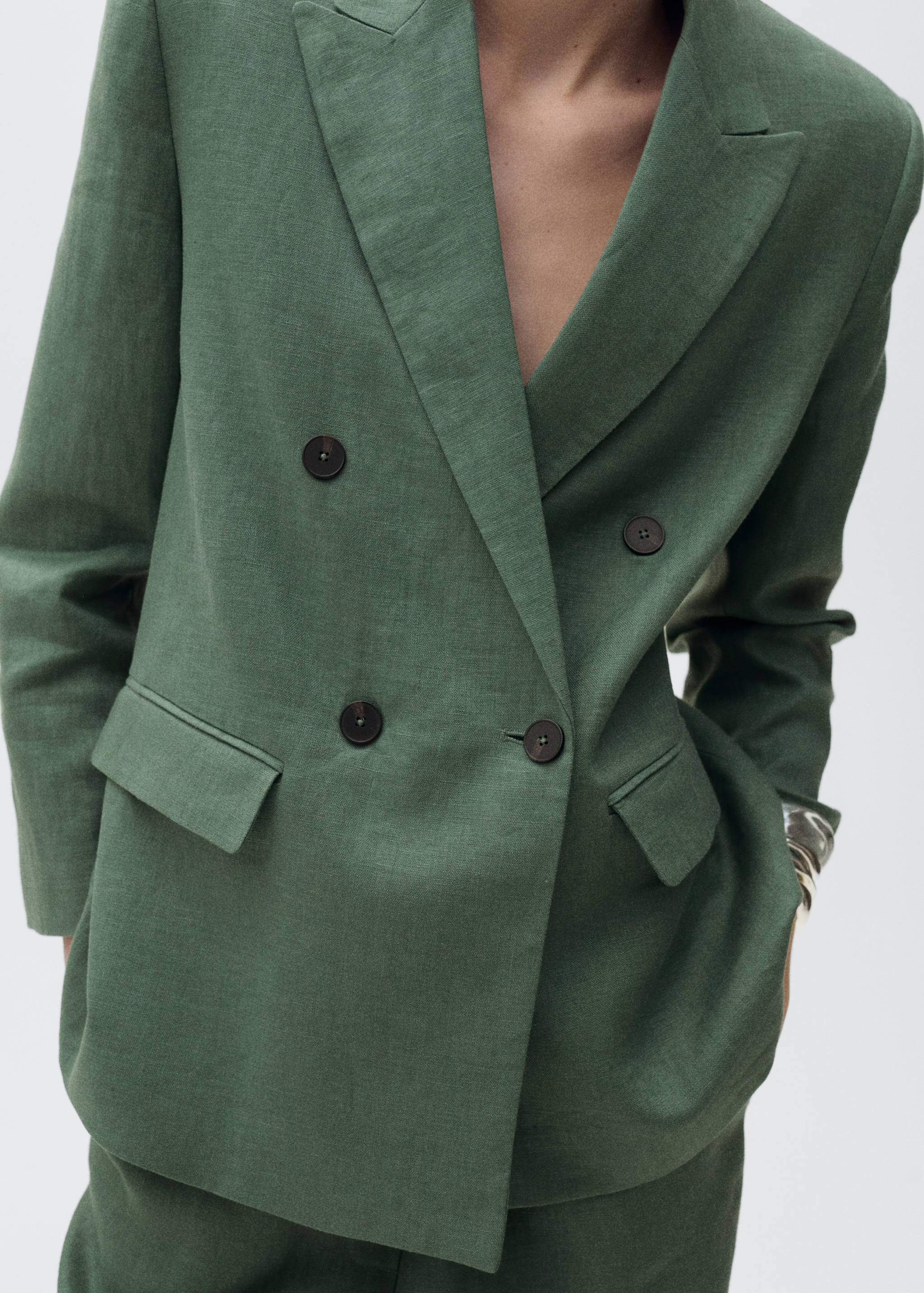 Linen suit jacket - Details of the article 2