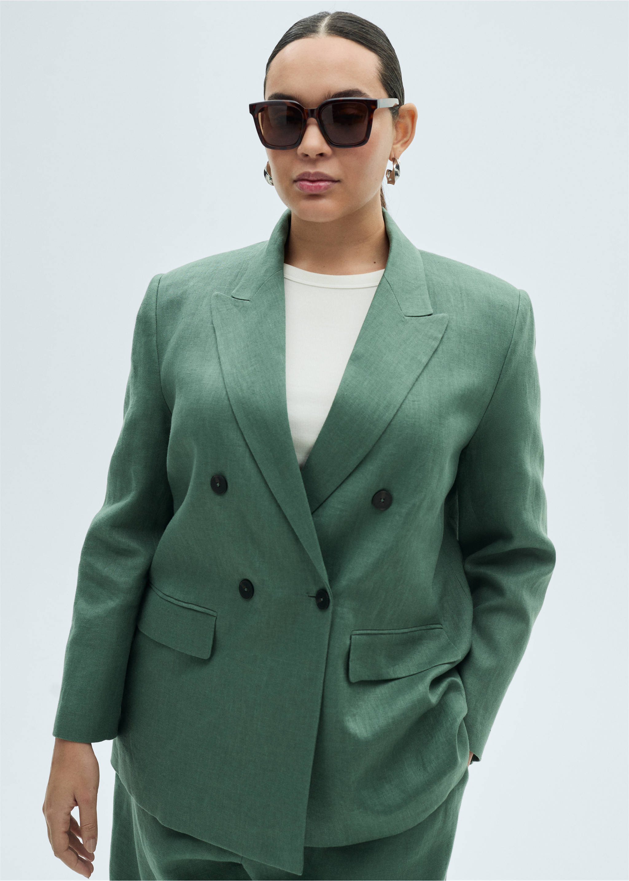 Linen suit jacket - Details of the article 5, Forest Green. Ref: 87096711-00.