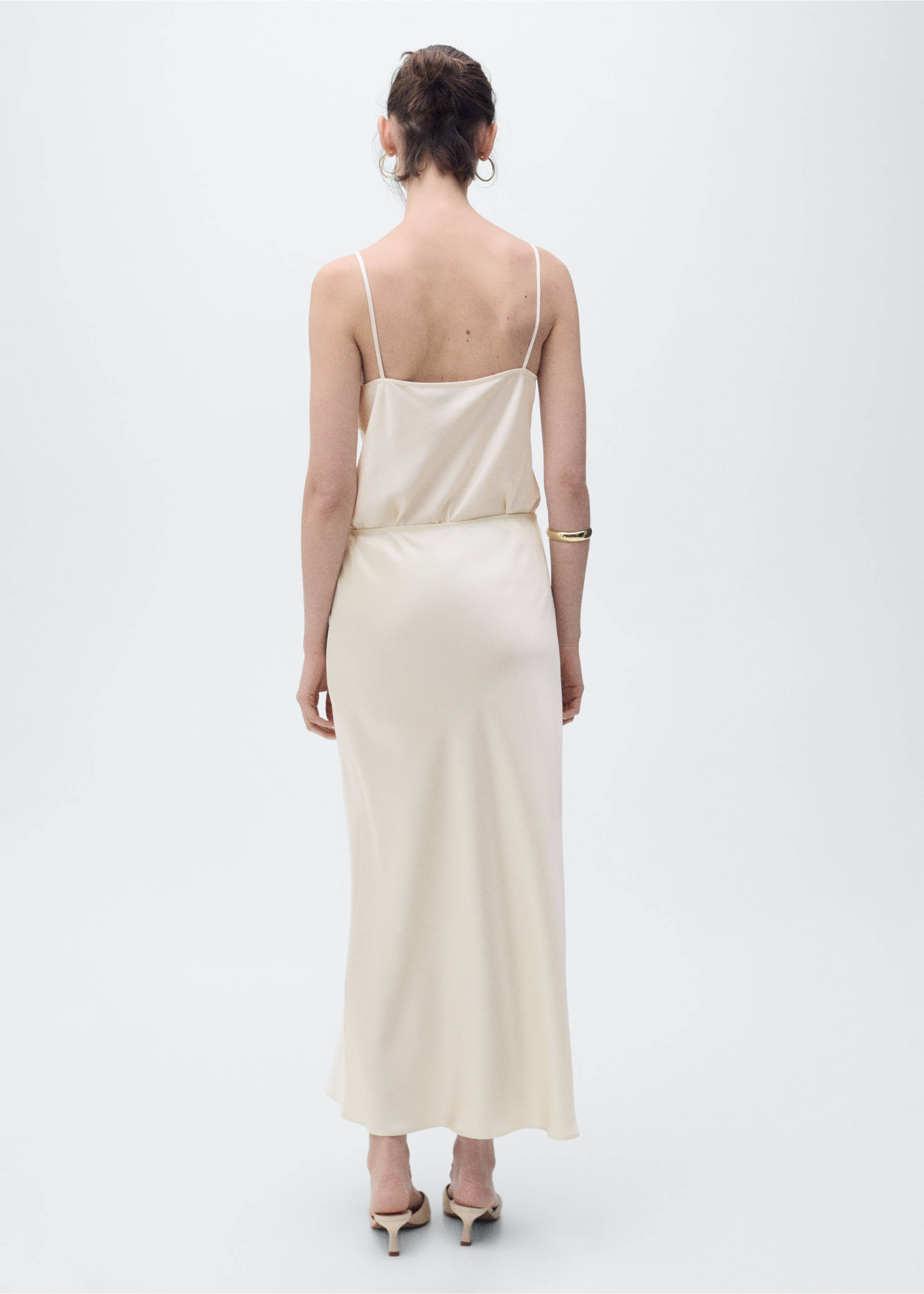 Midi satin skirt - Reverse of the article, Ecru. Ref: 87096716-00.