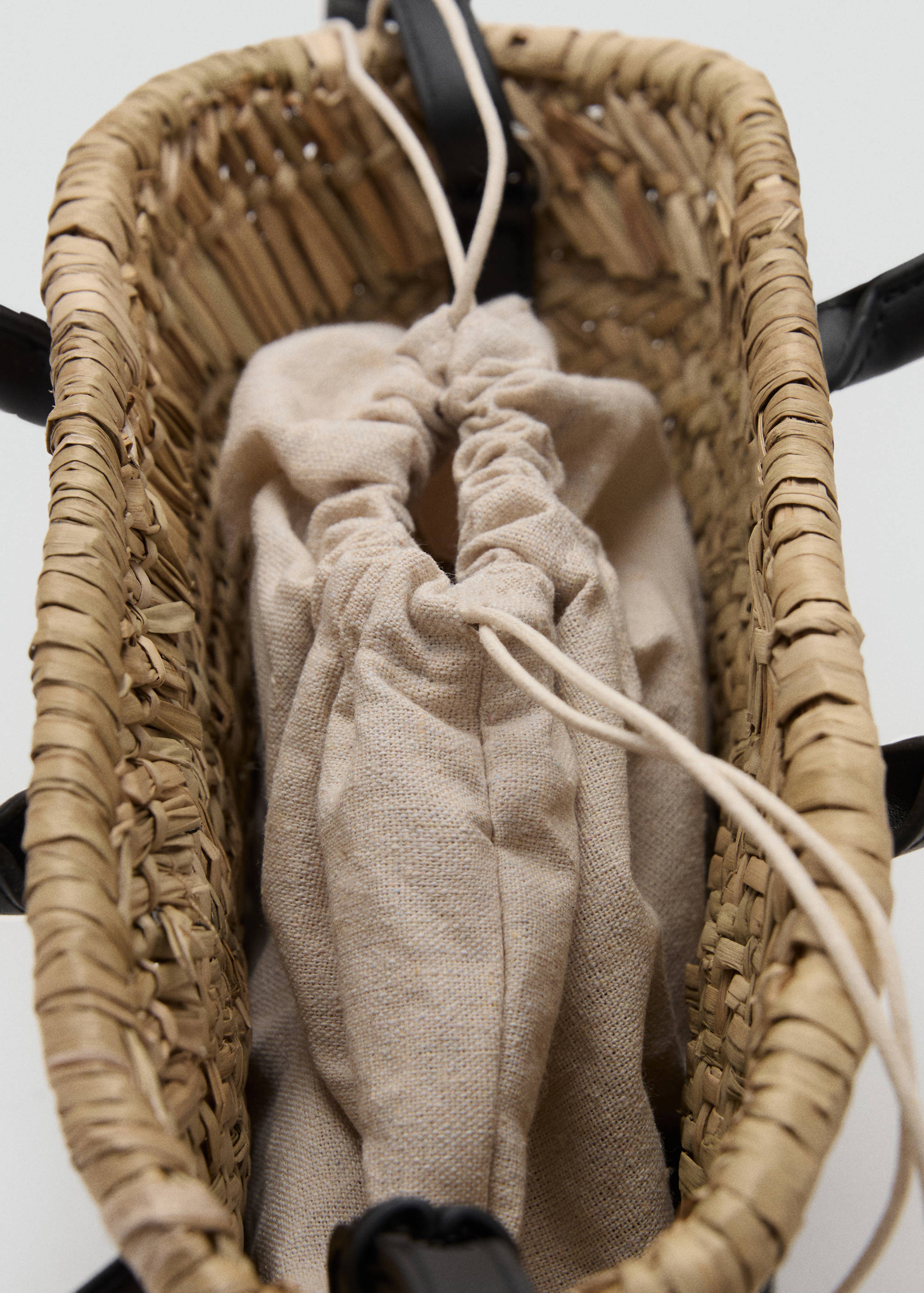 Small natural fibre basket - Details of the article 2