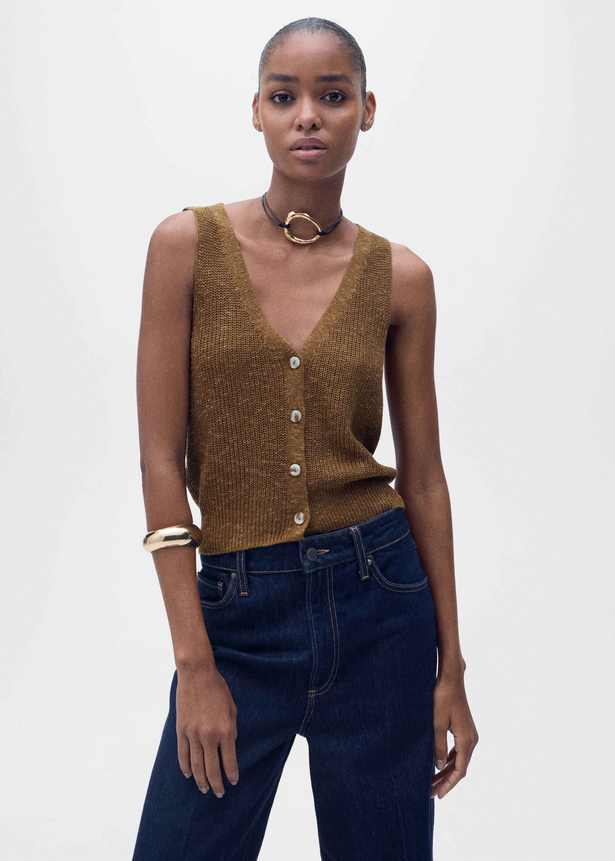 Grofgebreid gilet met knopen - Middenvlak