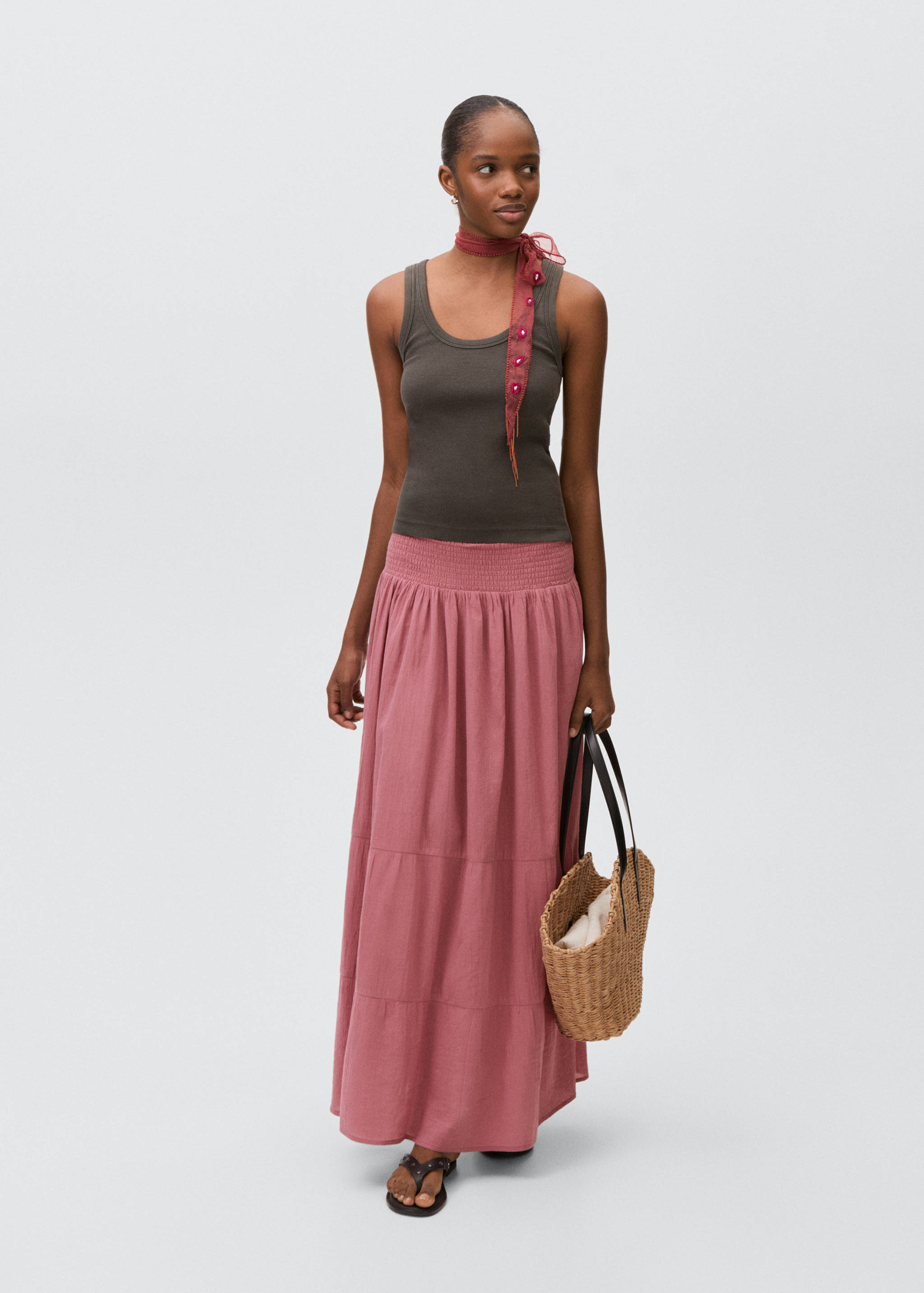 Ruffled long skirt - General plane