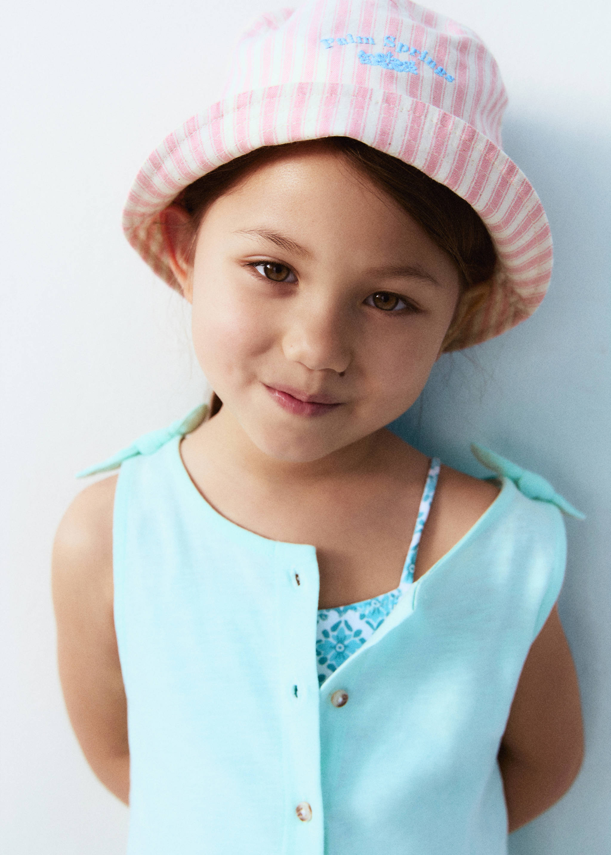 Striped bucket hat - Details of the article 9