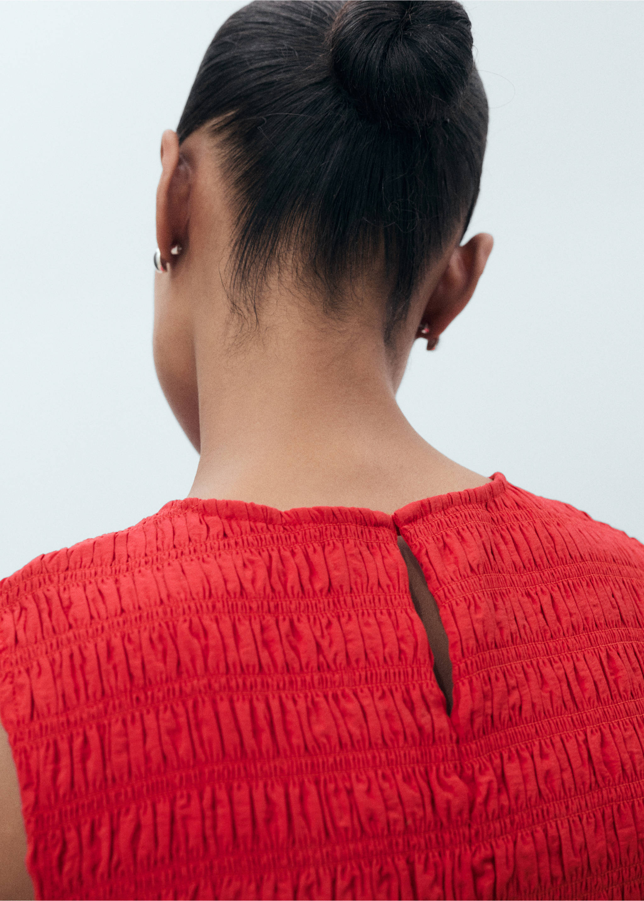 Flared dress with gathered body - Details of the article 3, Red. Ref: 87097179-00.