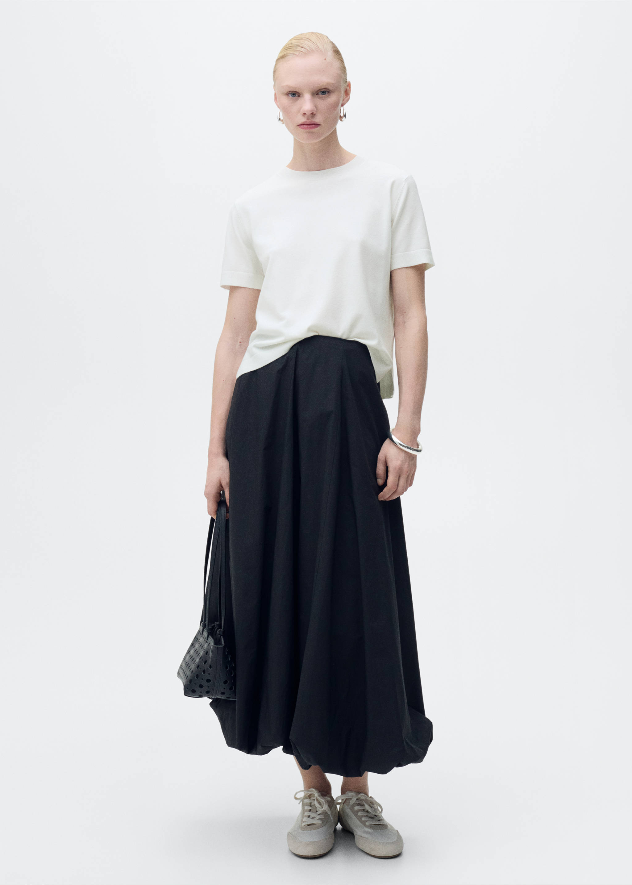 Pull-over maille fine manches courtes - Plan général, Blanc. Ref: 87097181-00.