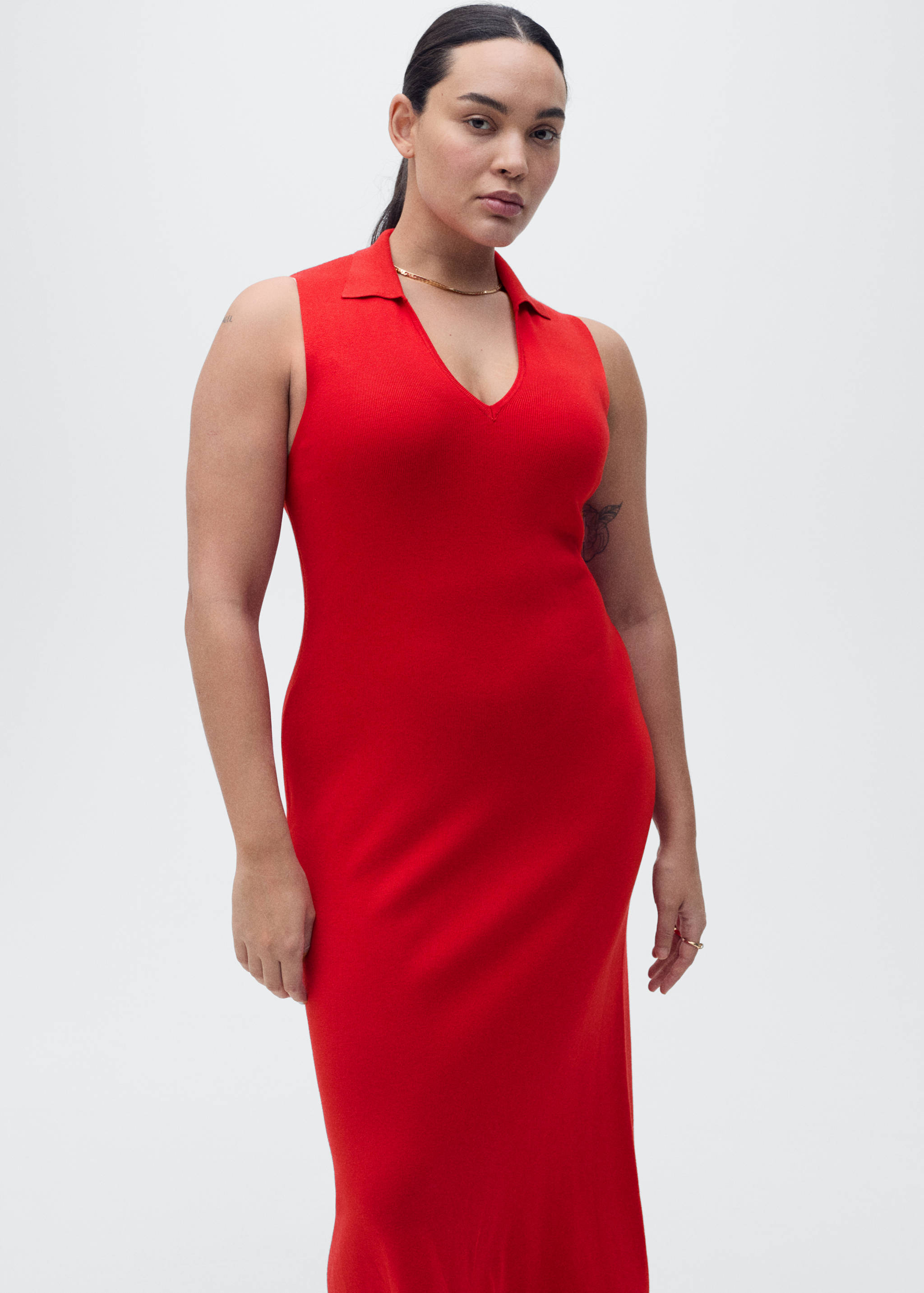 Knitted midi-dress with lapels - Details of the article 5