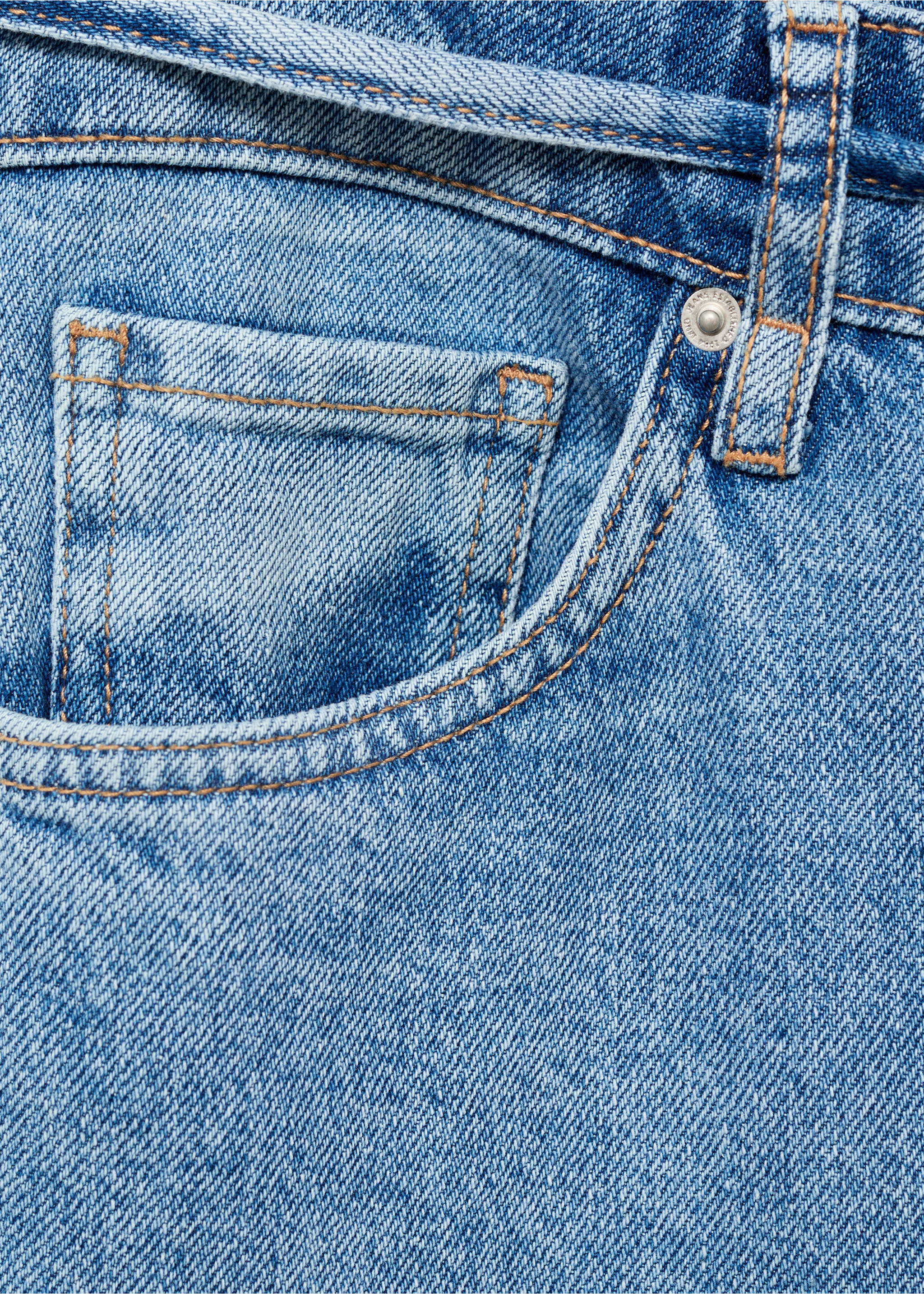 Low-rise wide leg jeans with belt - Details of the article 0, Medium Blue. Ref: 87097187-00.