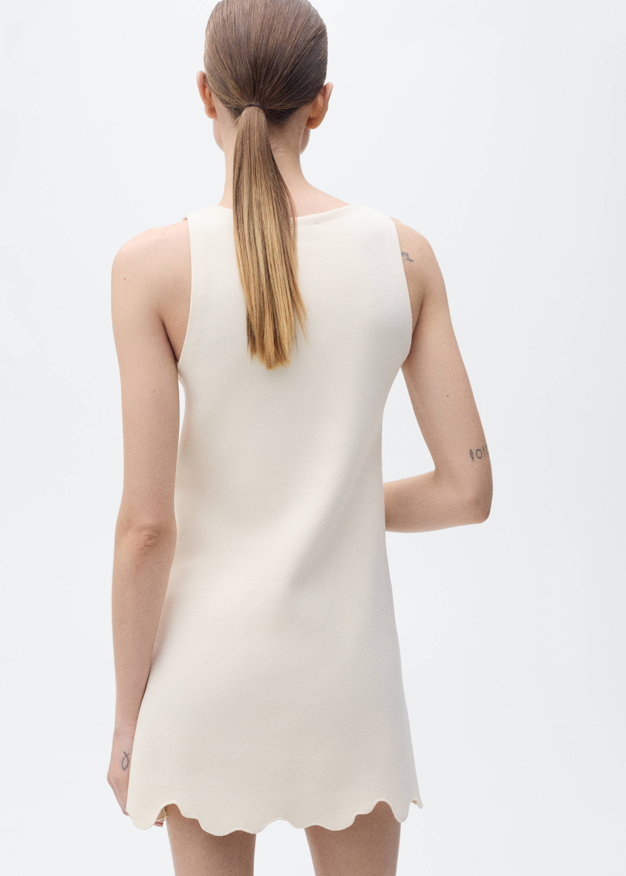 Vestido punto detalles calados - Reverso del artículo