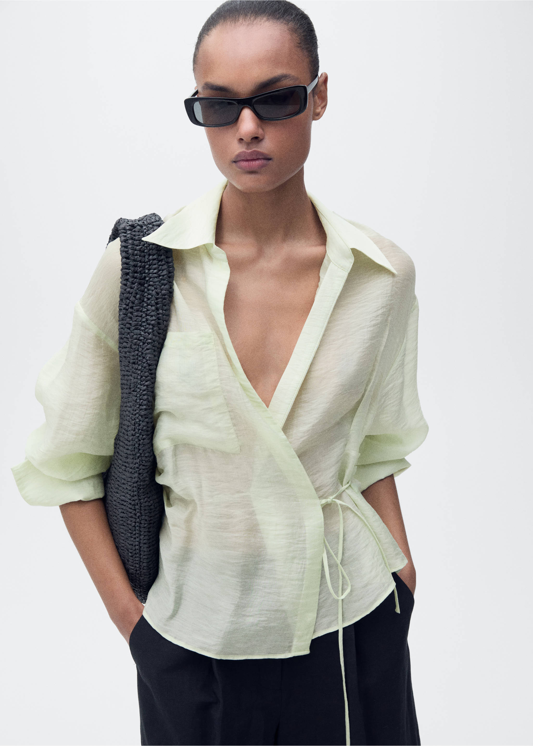 Lyocell wrap shirt with bow closure - Medium plane, Aqua Green. Ref: 87097191-00.