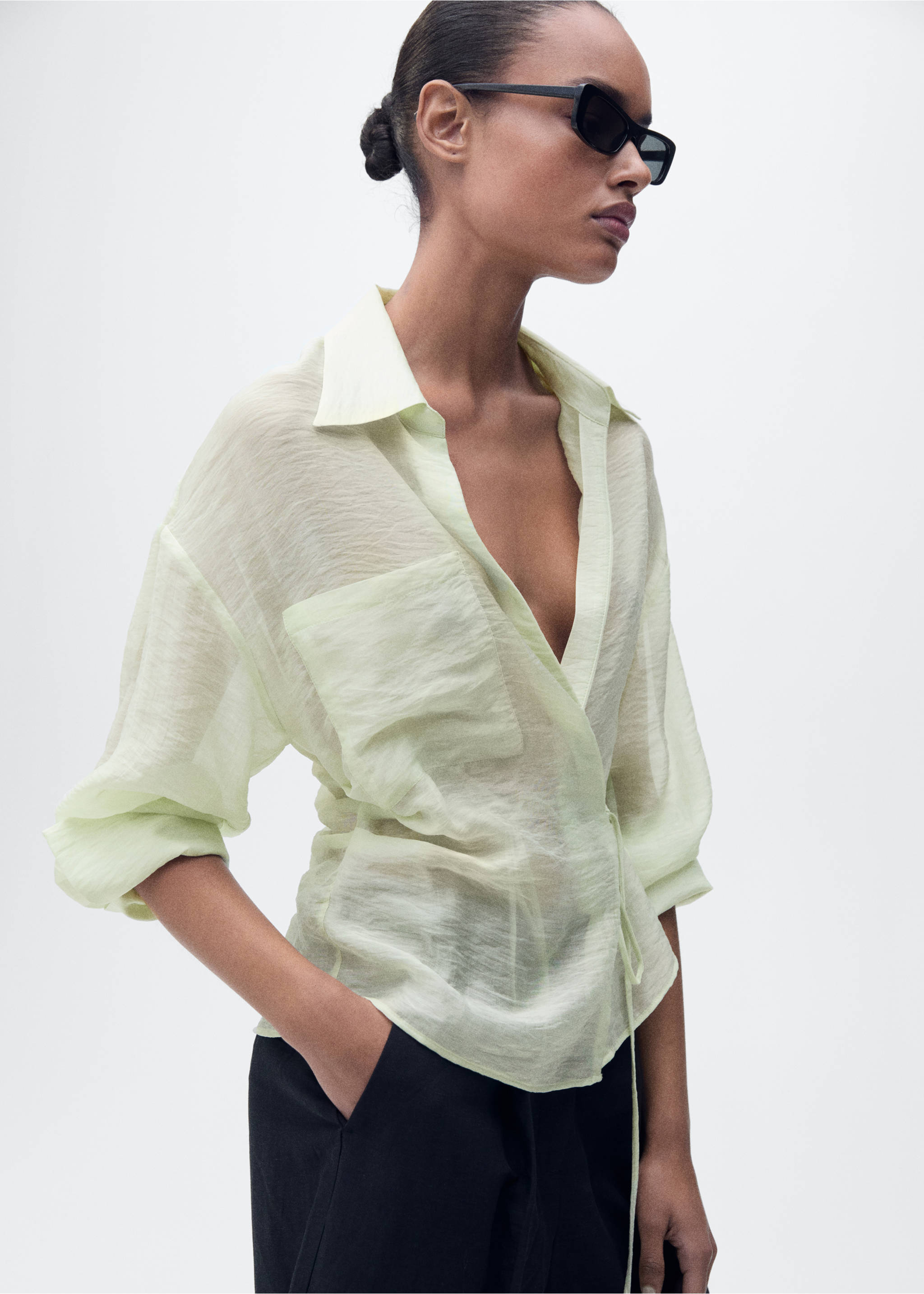 Lyocell wrap shirt with bow closure - Details of the article 2, Aqua Green. Ref: 87097191-00.