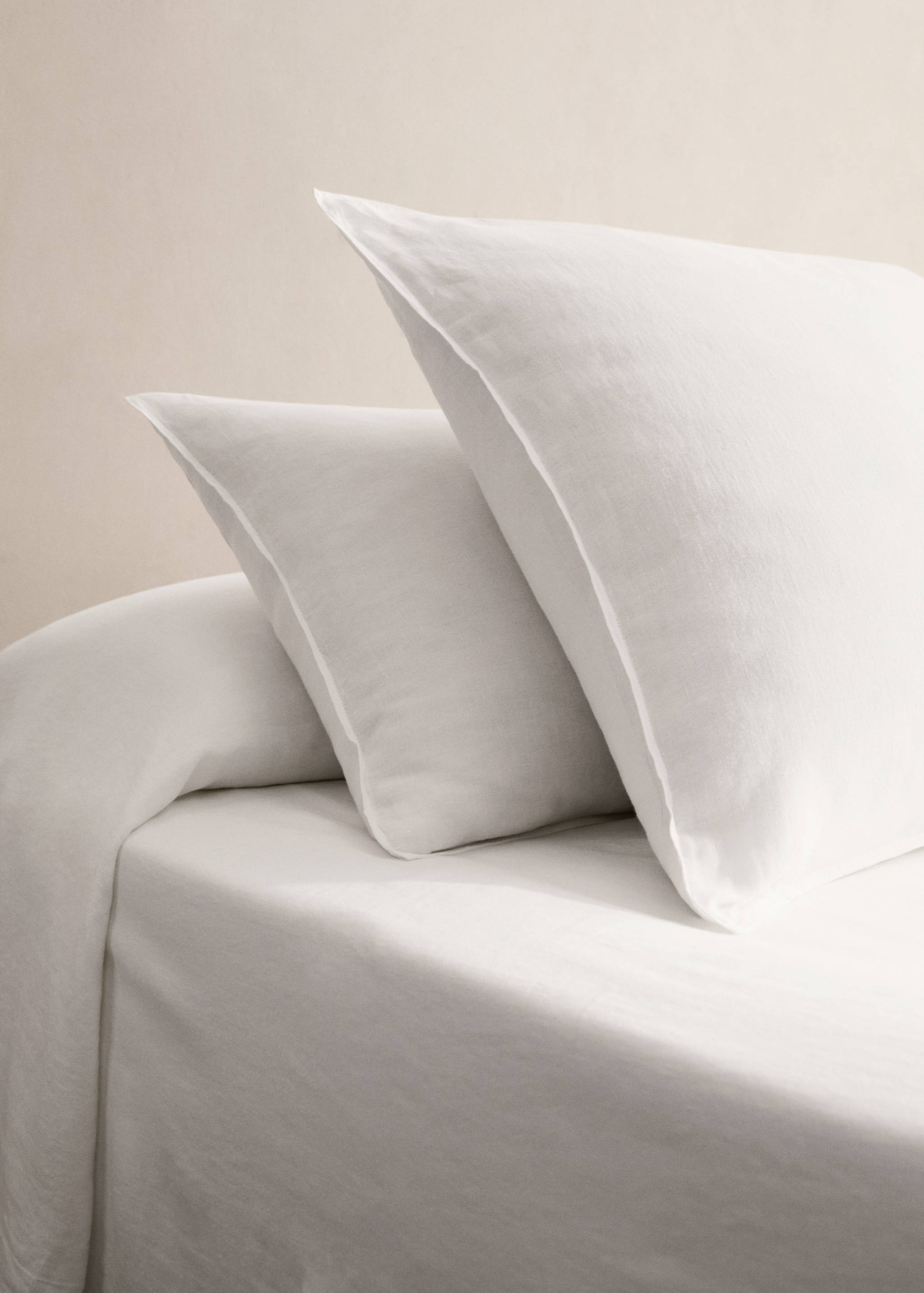Washed linen pillowcase 45x110 cm - General plane