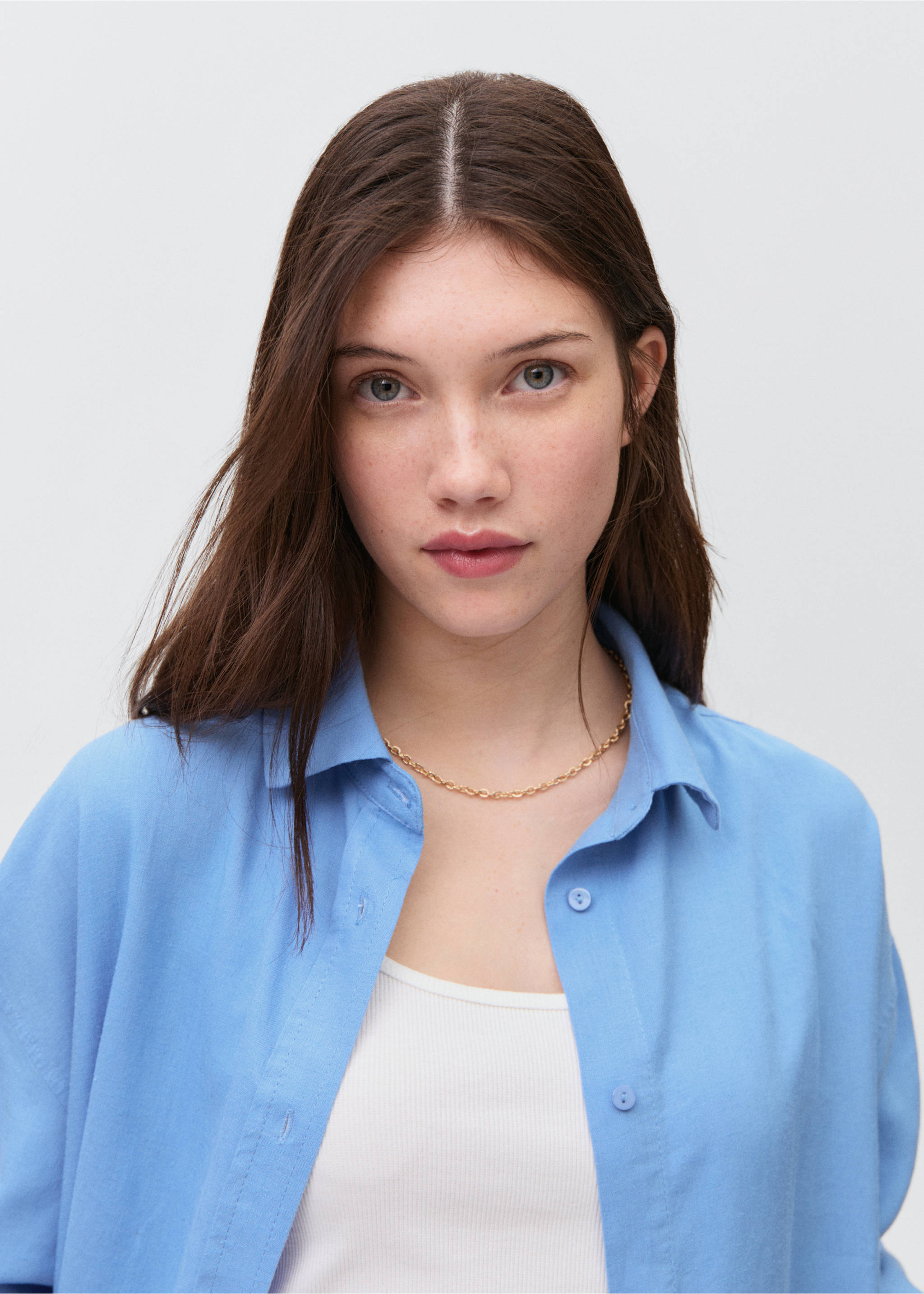 Regular-fit linen shirt - Details of the article 1, Sky Blue. Ref: 87097681-00.