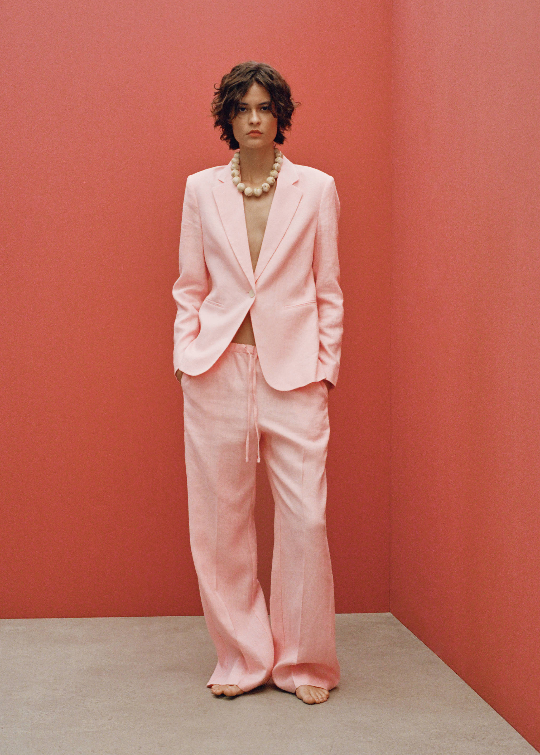 Straight-fit linen trousers with bow - Details of the article 6
