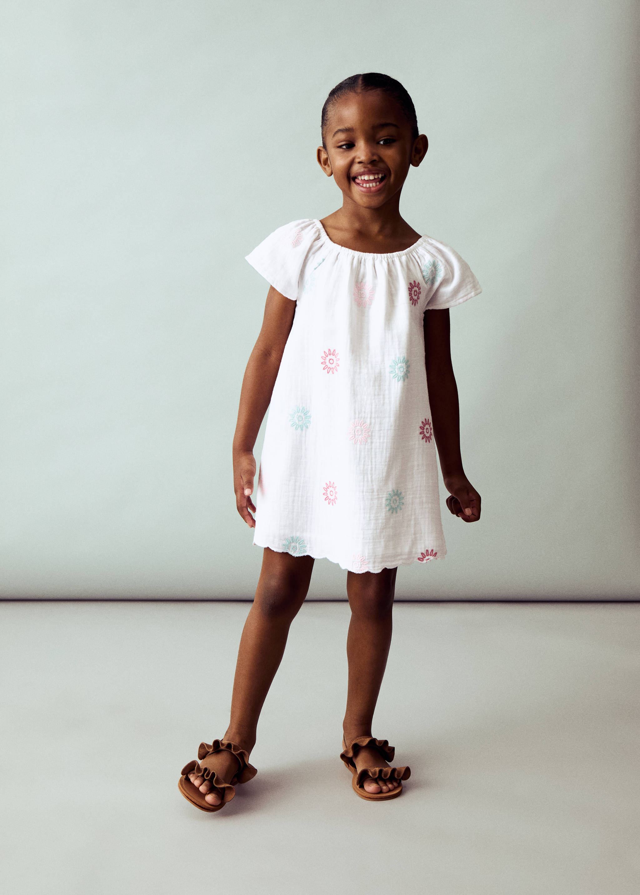 Embroidered detail dress - General plane