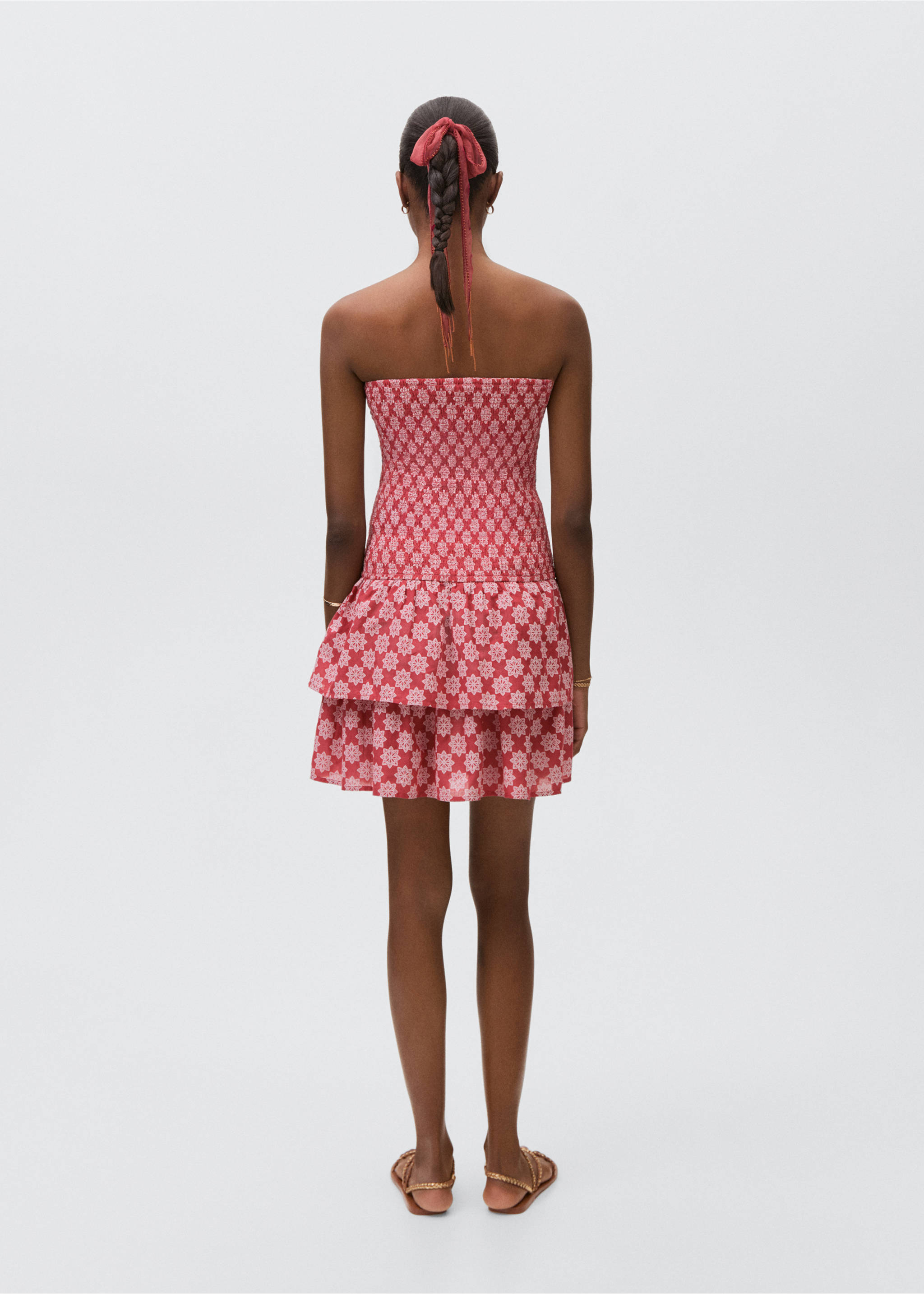 Ruffled dress - Reverse of the article, Strawberry. Ref: 87097706-00.