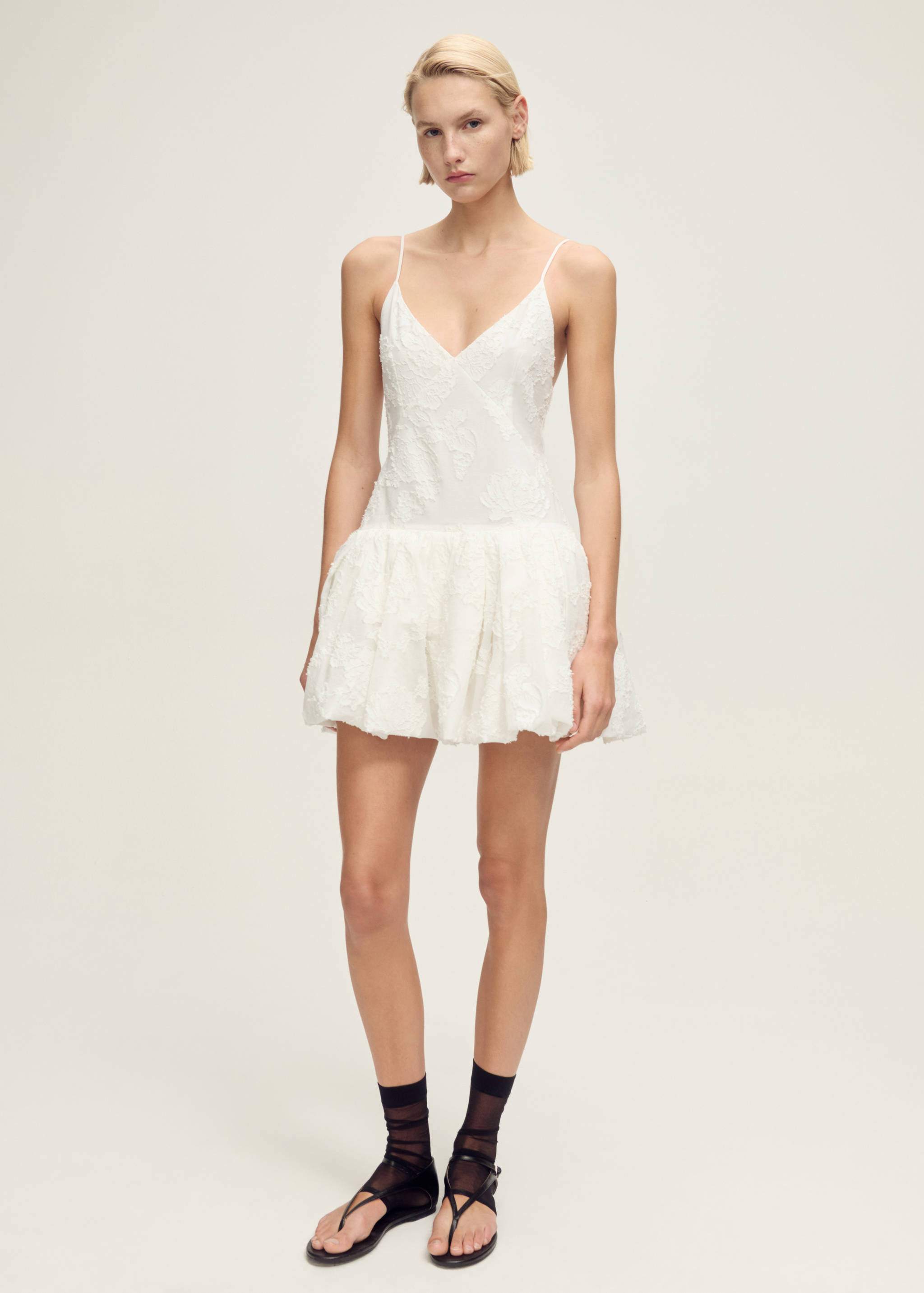 Textured balloon dress - General plane