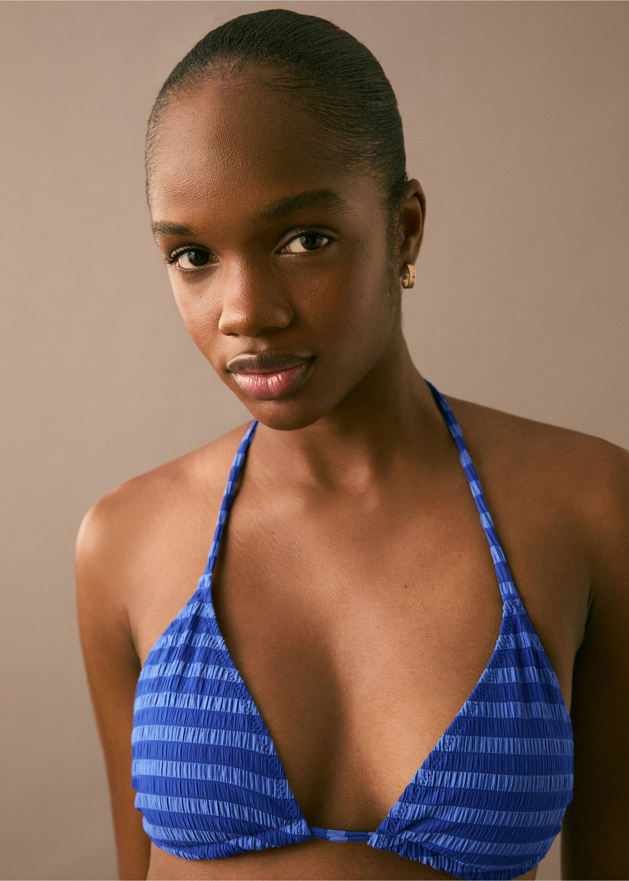 Bikini textura rayas - Detalle del artículo 1, Azul marino. Ref: 87097893-00.