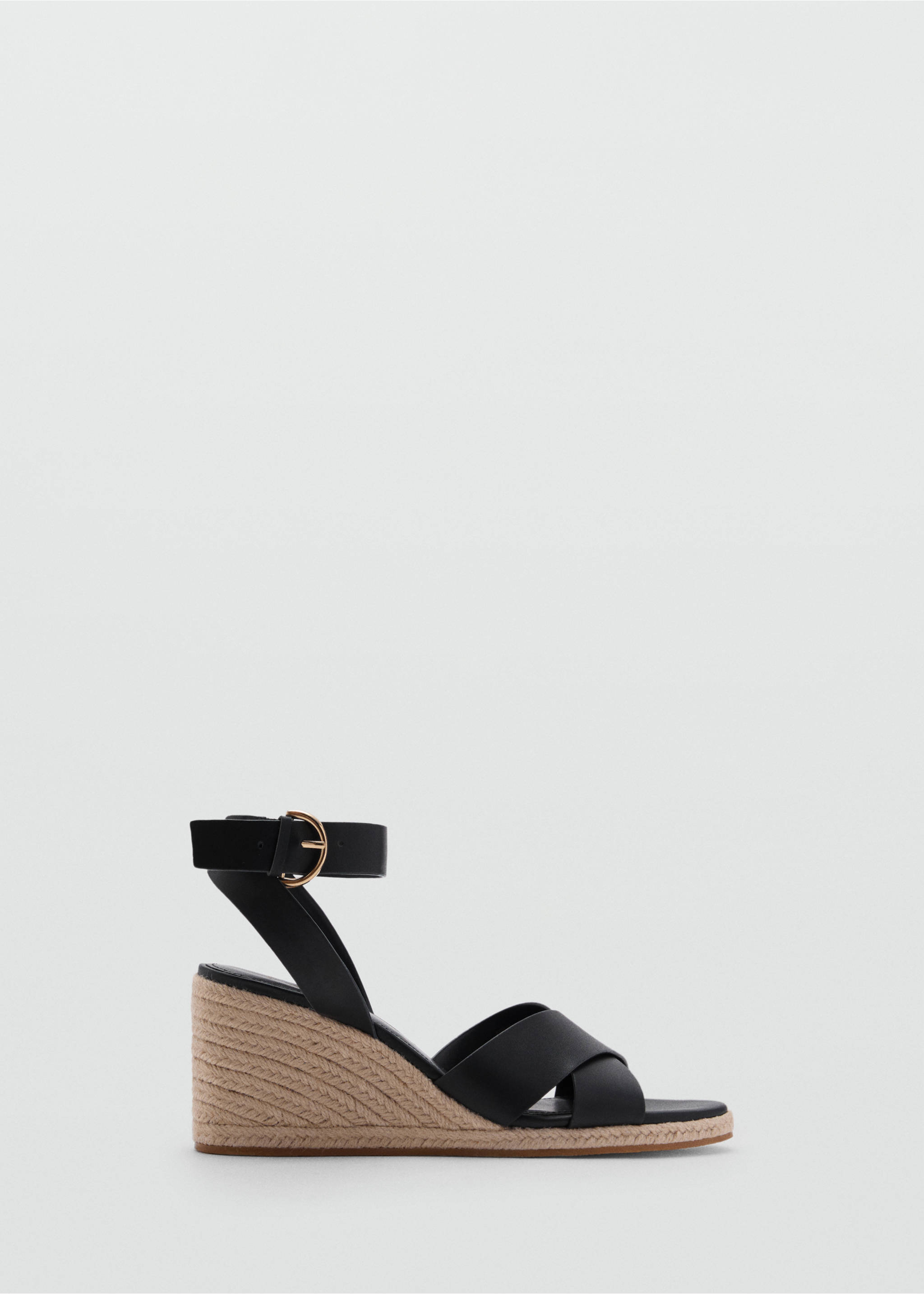 Wedge sandals with crisscross straps - Article without model, Black. Ref: 87098258-00.