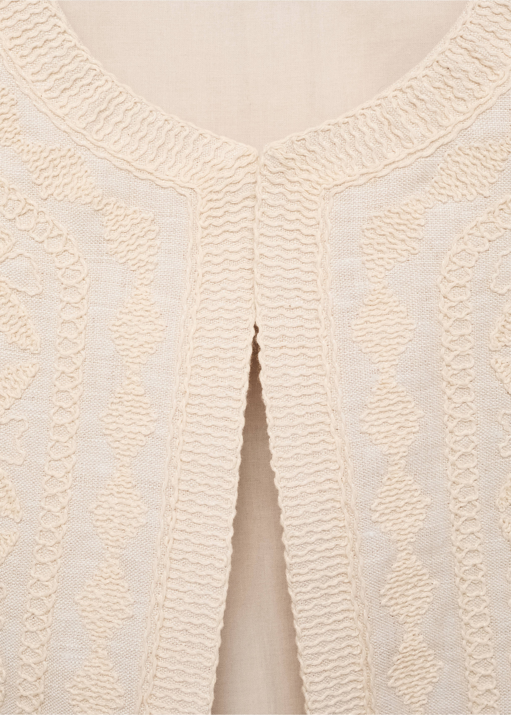 Embroidered linen waistcoat - Details of the article 8, Ecru. Ref: 87098260-00.