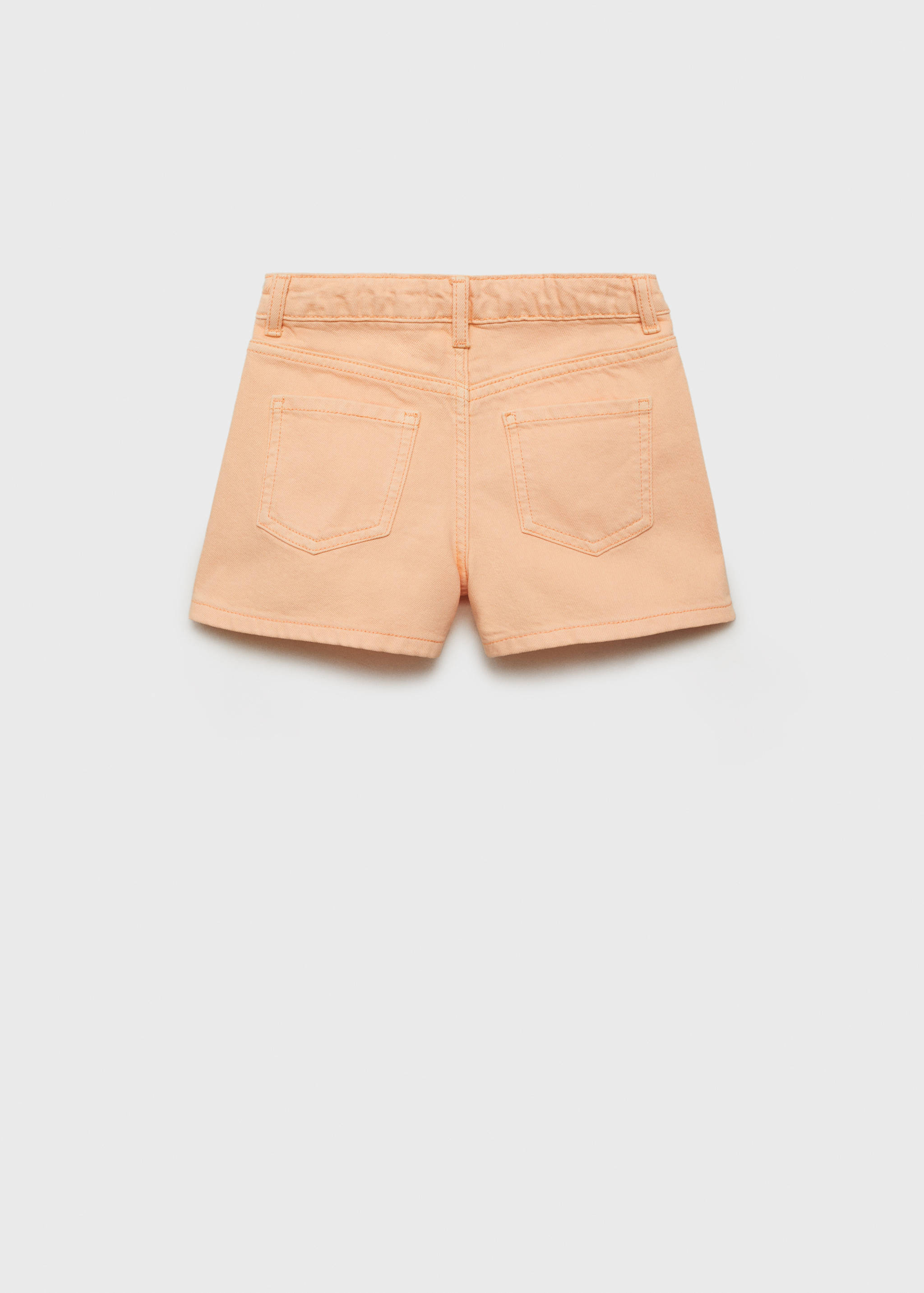 Jeansshorts mit seitlichem Detail - Rückseite des Artikels