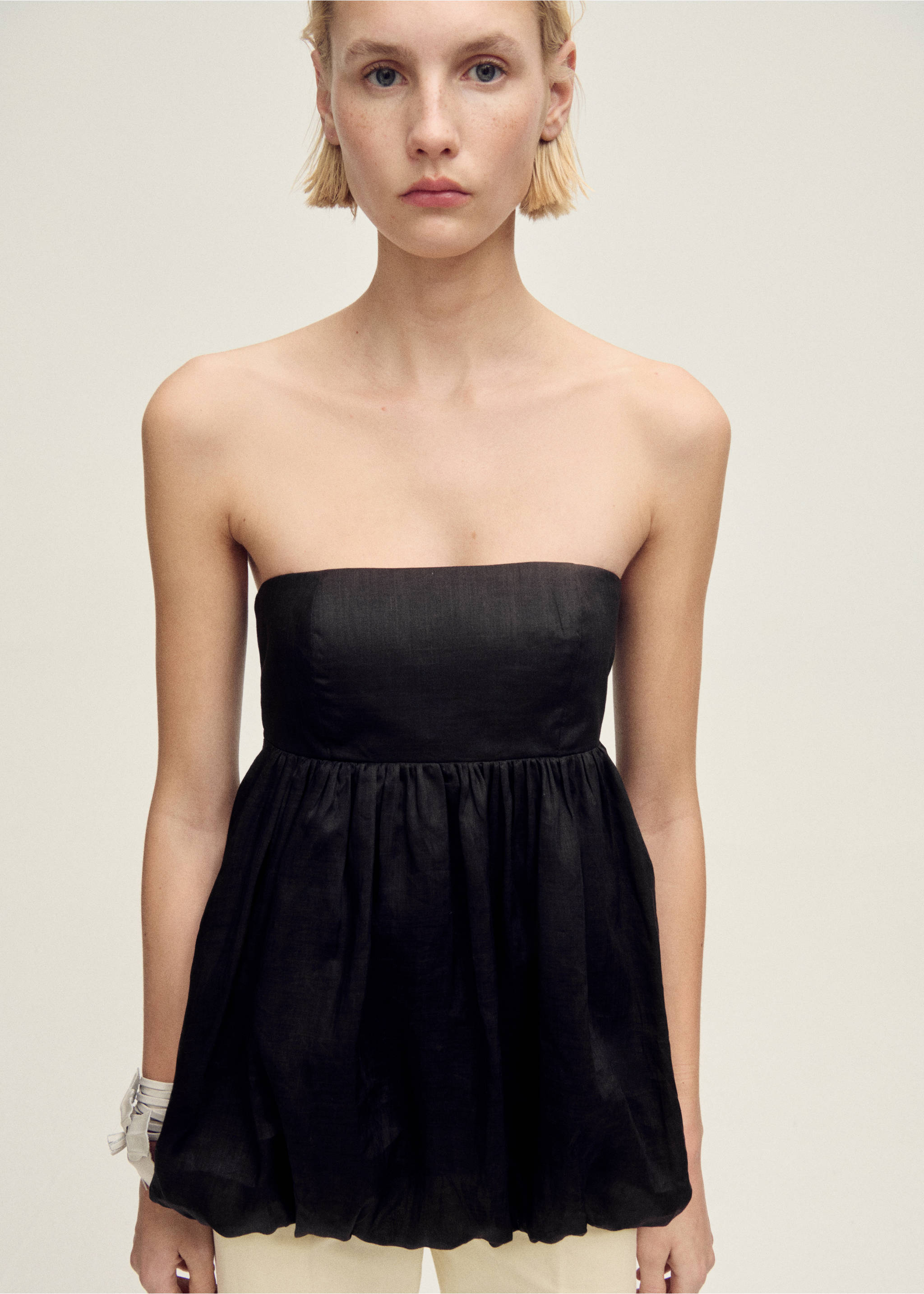 Top a palloncino ramio - Piano medio, Nero. Ref: 87098274-00.