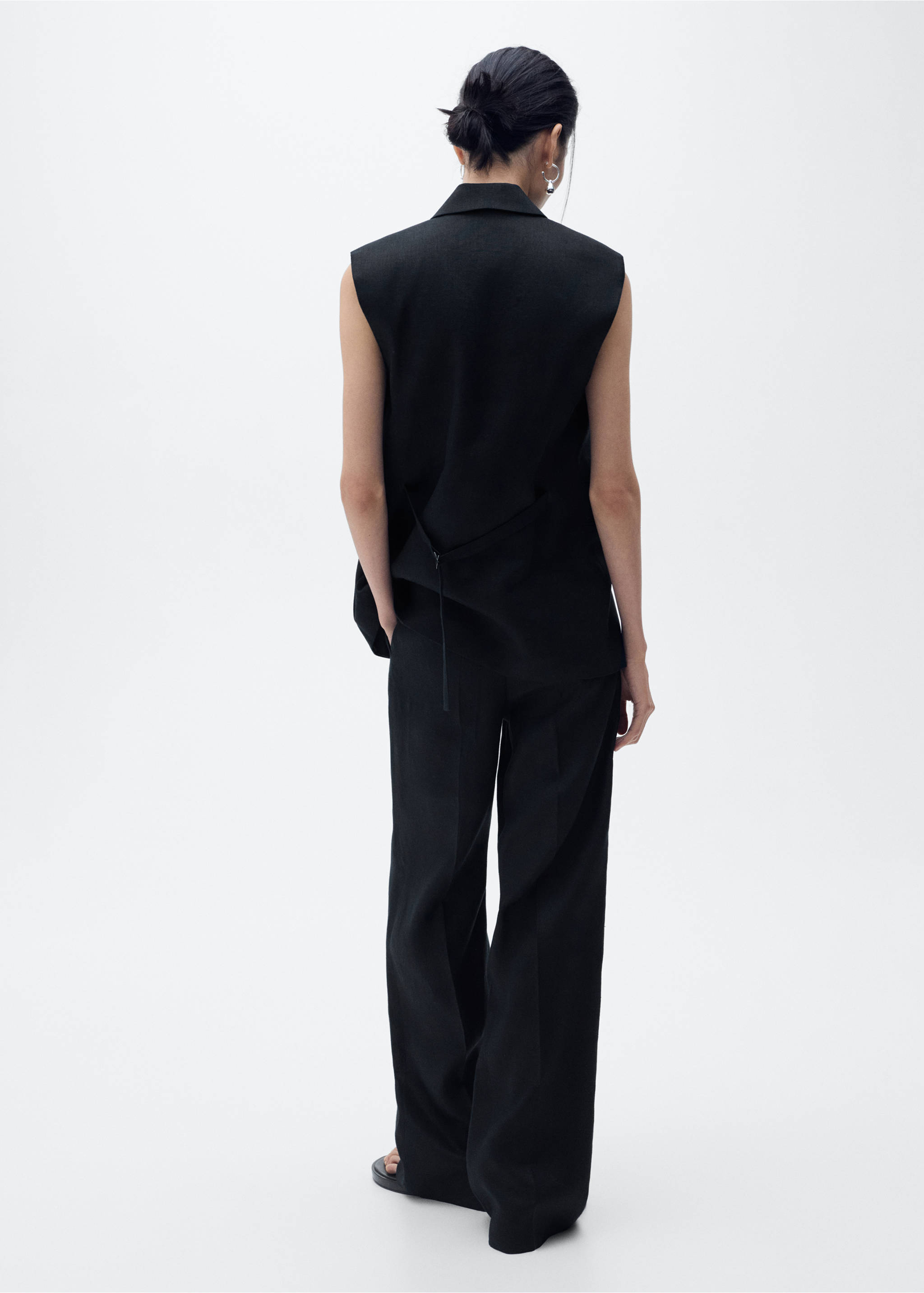 Linen suit trousers - Reverse of the article, Black. Ref: 87098639-00.