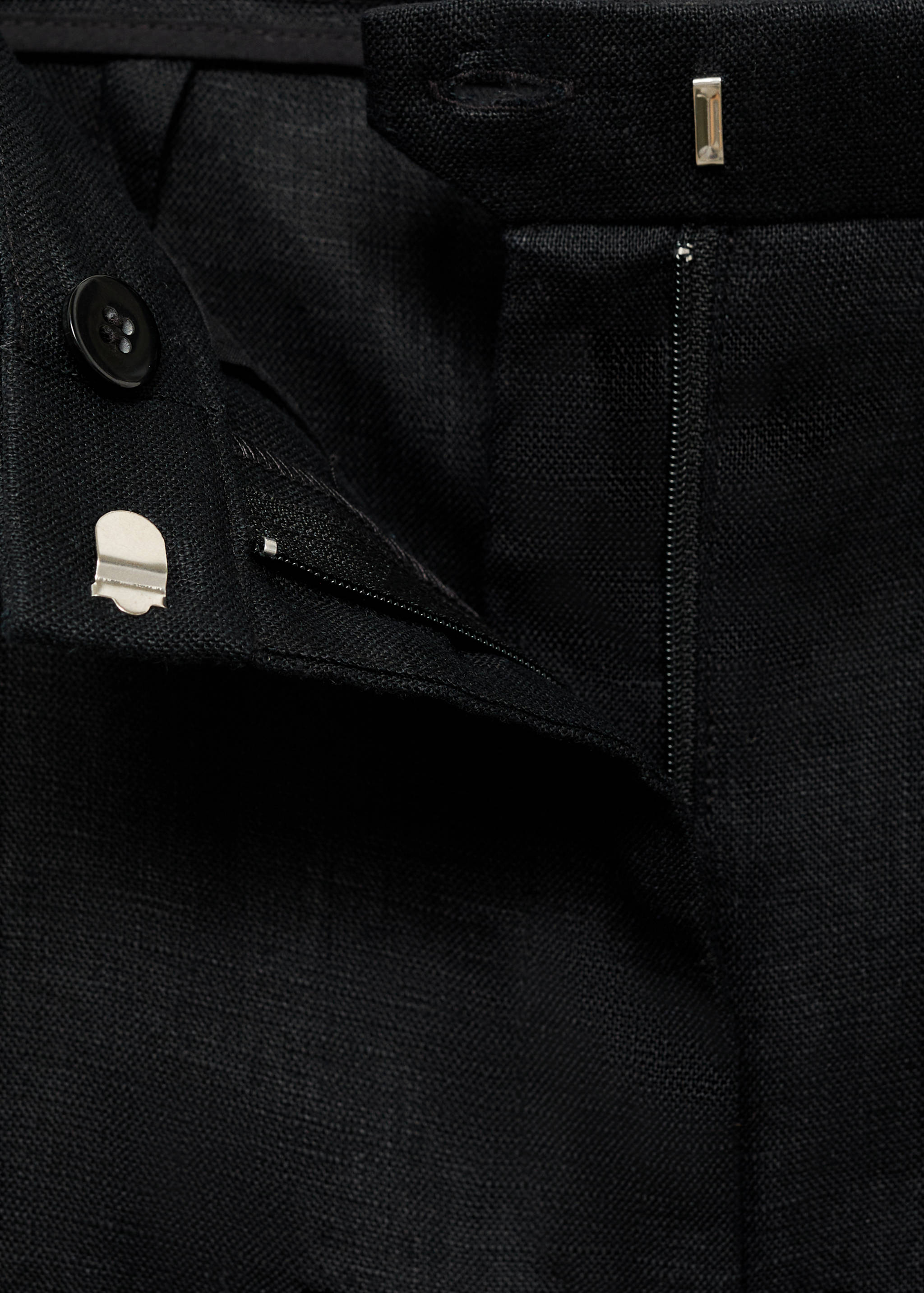 Linen suit trousers - Details of the article 8