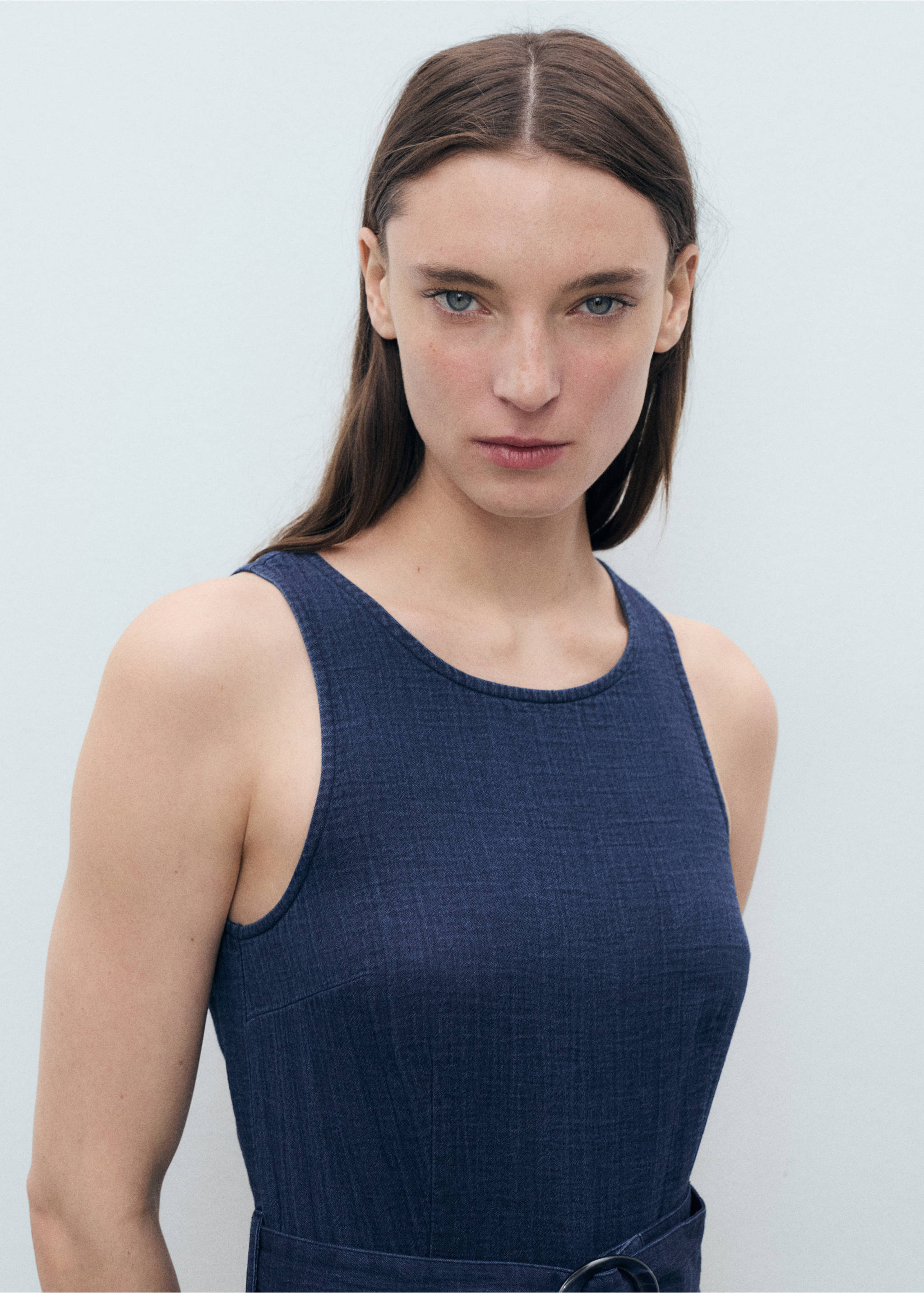 Flowy denim jumpsuit with belt - Details of the article 1, Night Blue. Ref: 87098642-00.