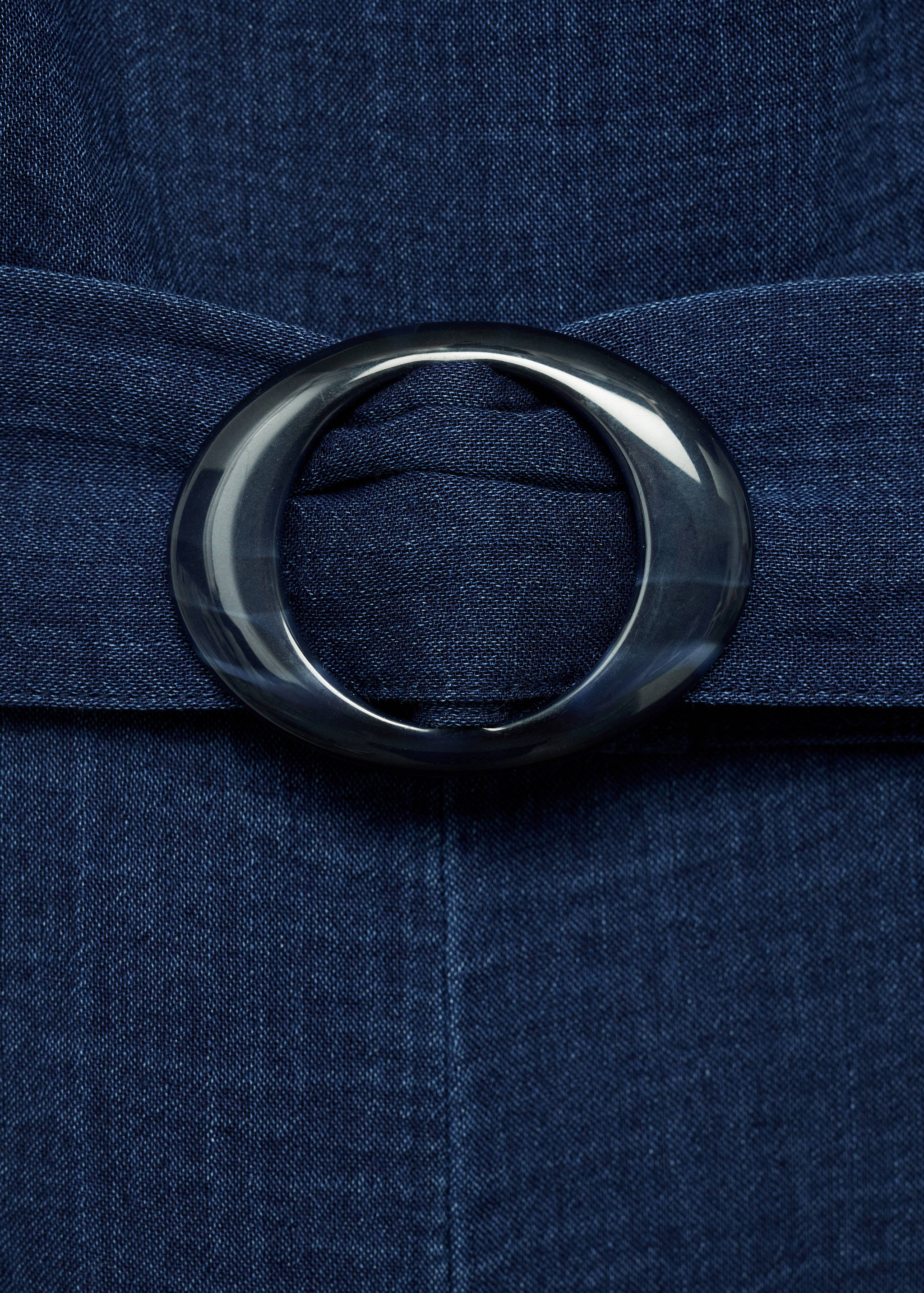 Flowy denim jumpsuit with belt - Details of the article 8