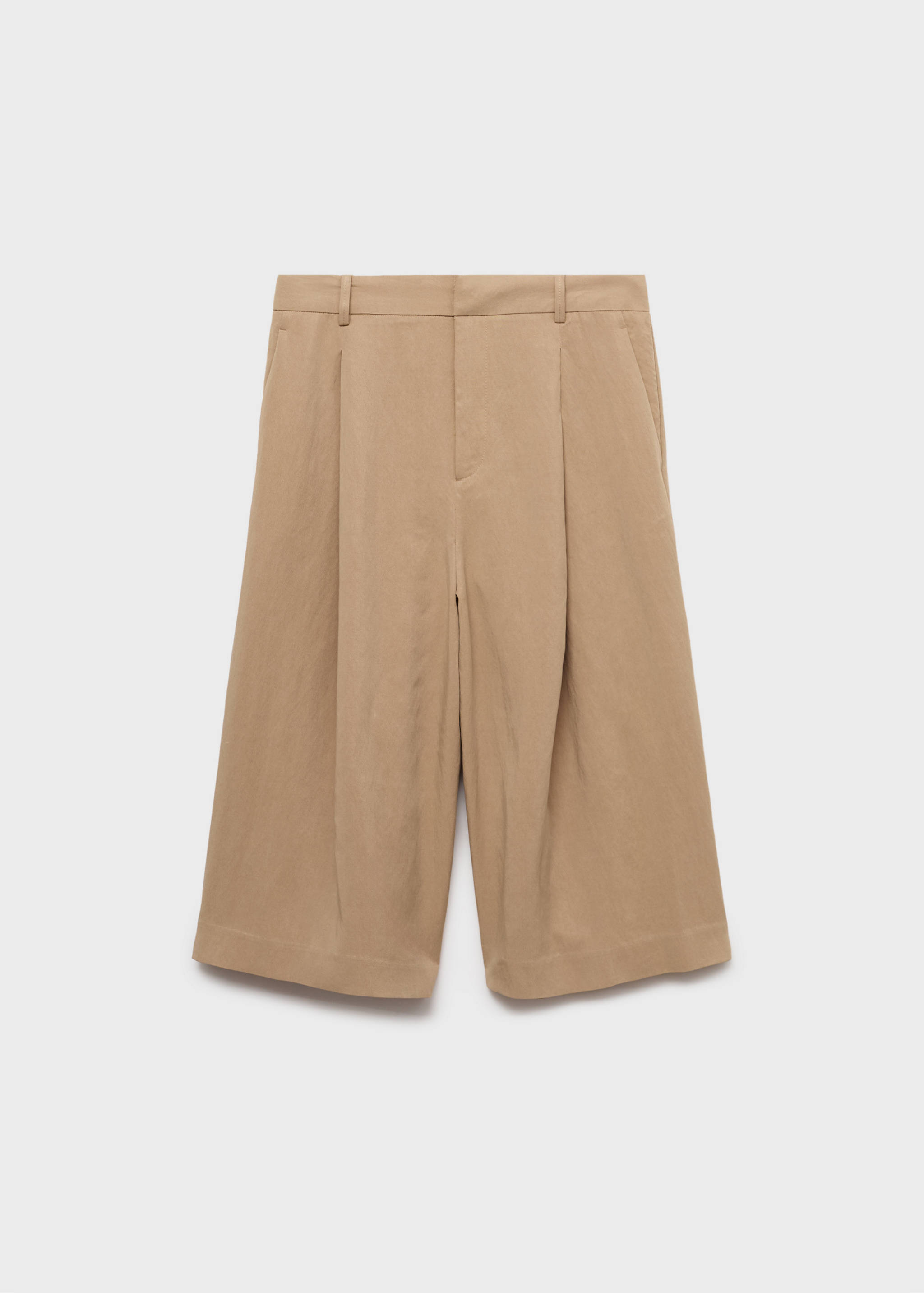 Lyocell pleated bermuda shorts - Article without model