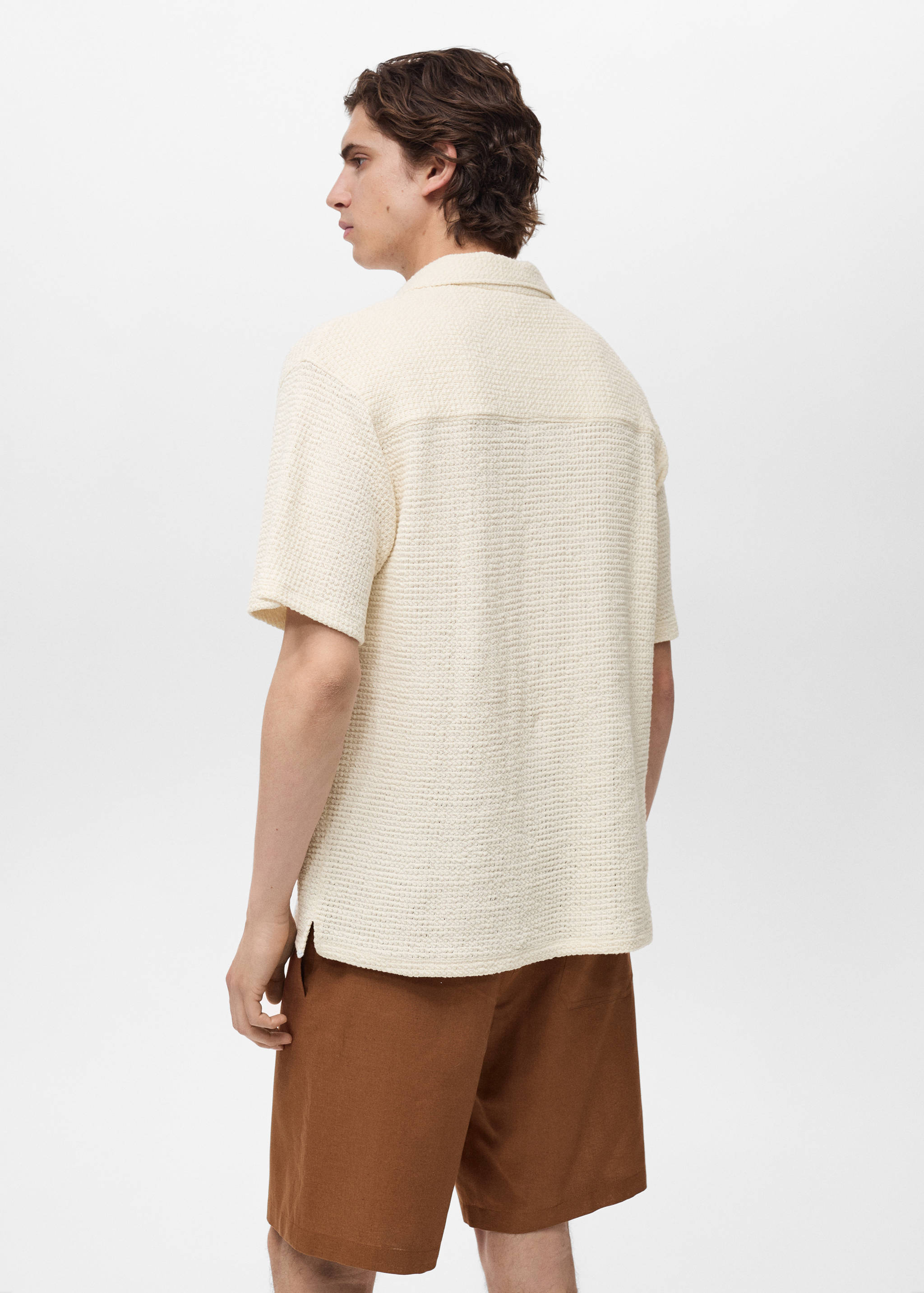 Crochet cotton polo shirt - Reverse of the article
