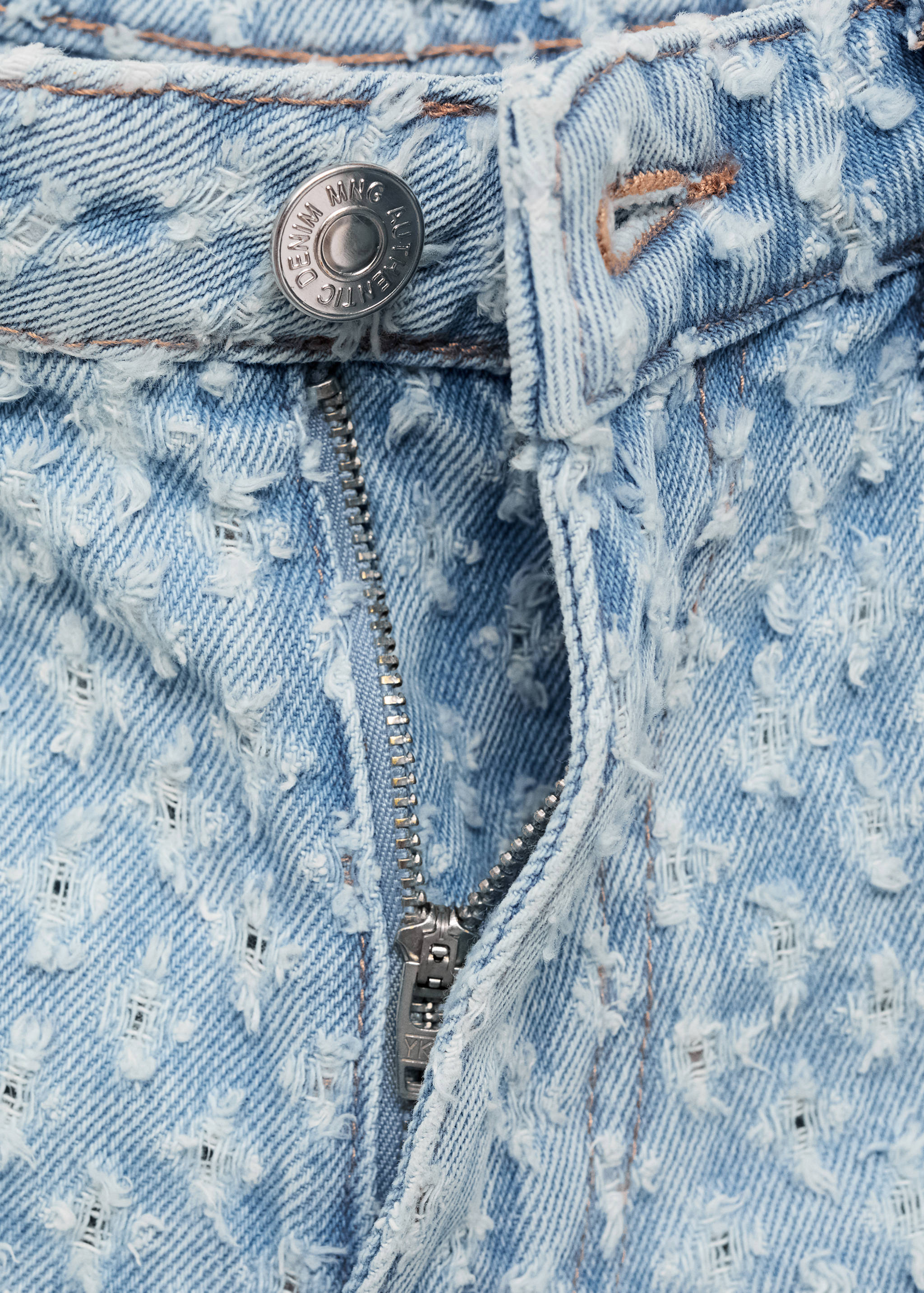 Shorts vaqueros textura deshilachados - Detalle del artículo 8