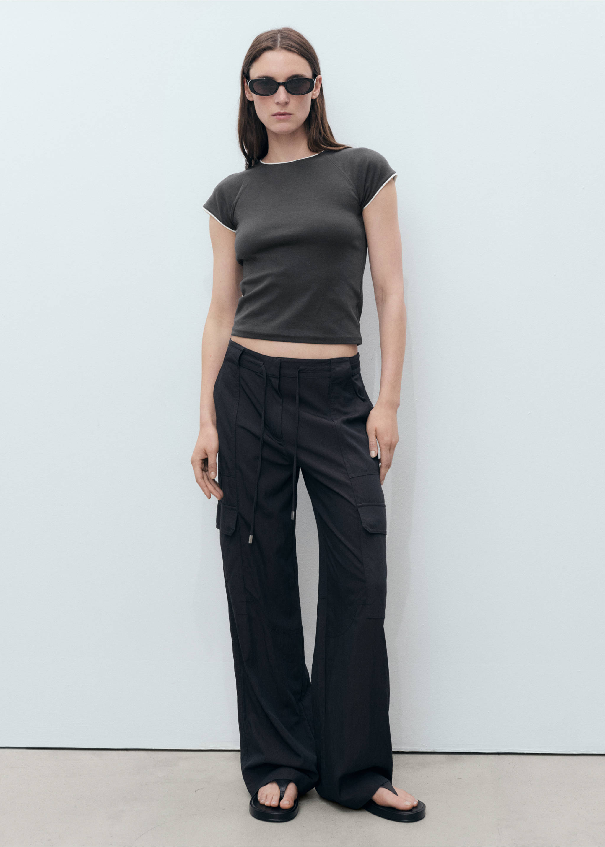 Samarreta cotó rivets contrast - Pla general, Gris. Ref: 87099211-00.