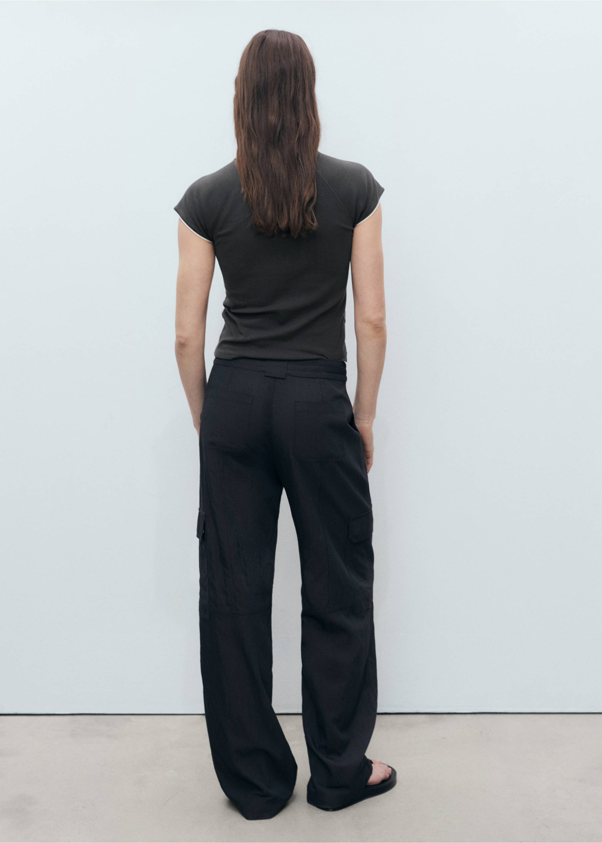 Samarreta cotó rivets contrast - Revers de l'article, Gris. Ref: 87099211-00.