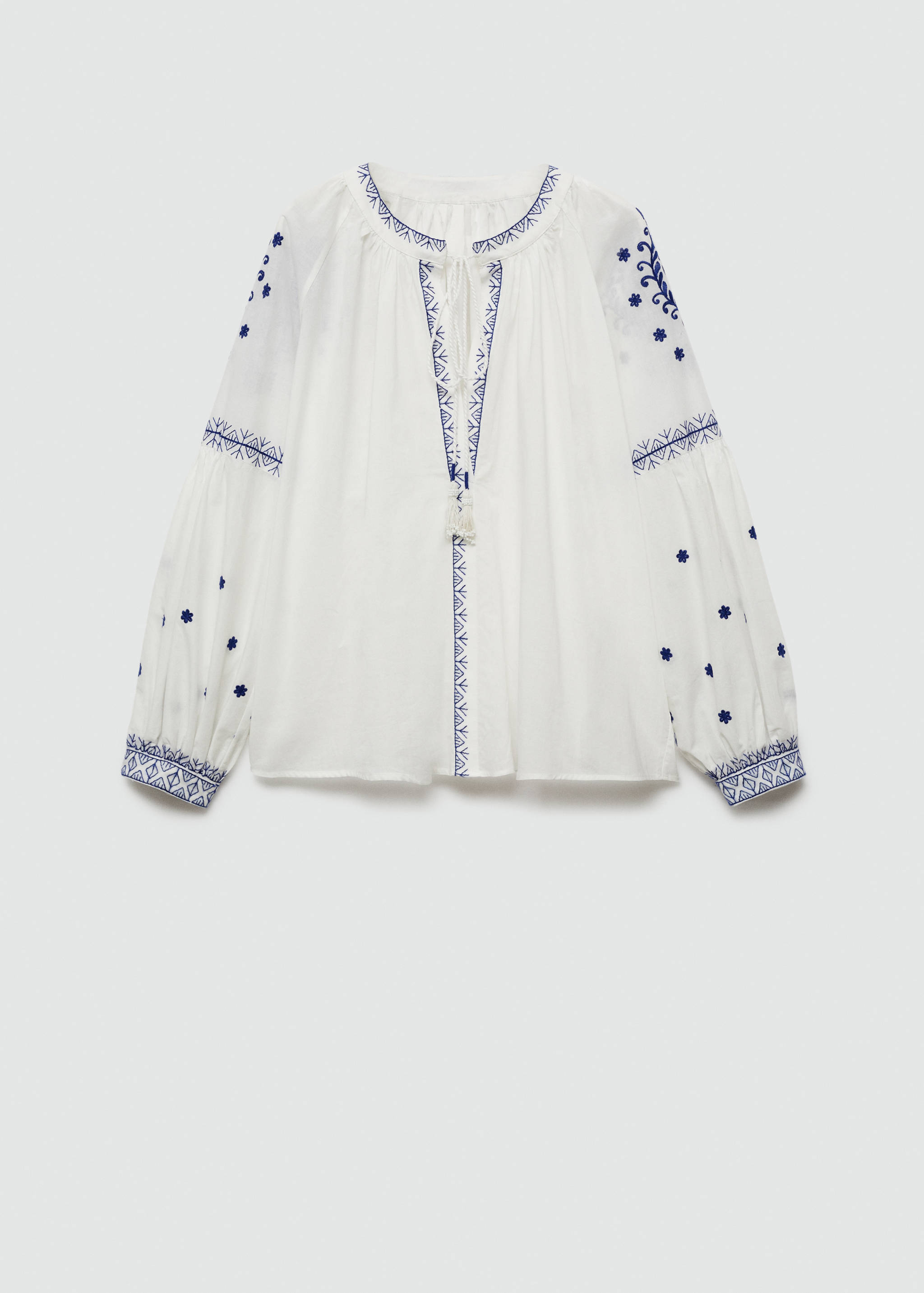Camisa detalles bordados - Artículo sin modelo