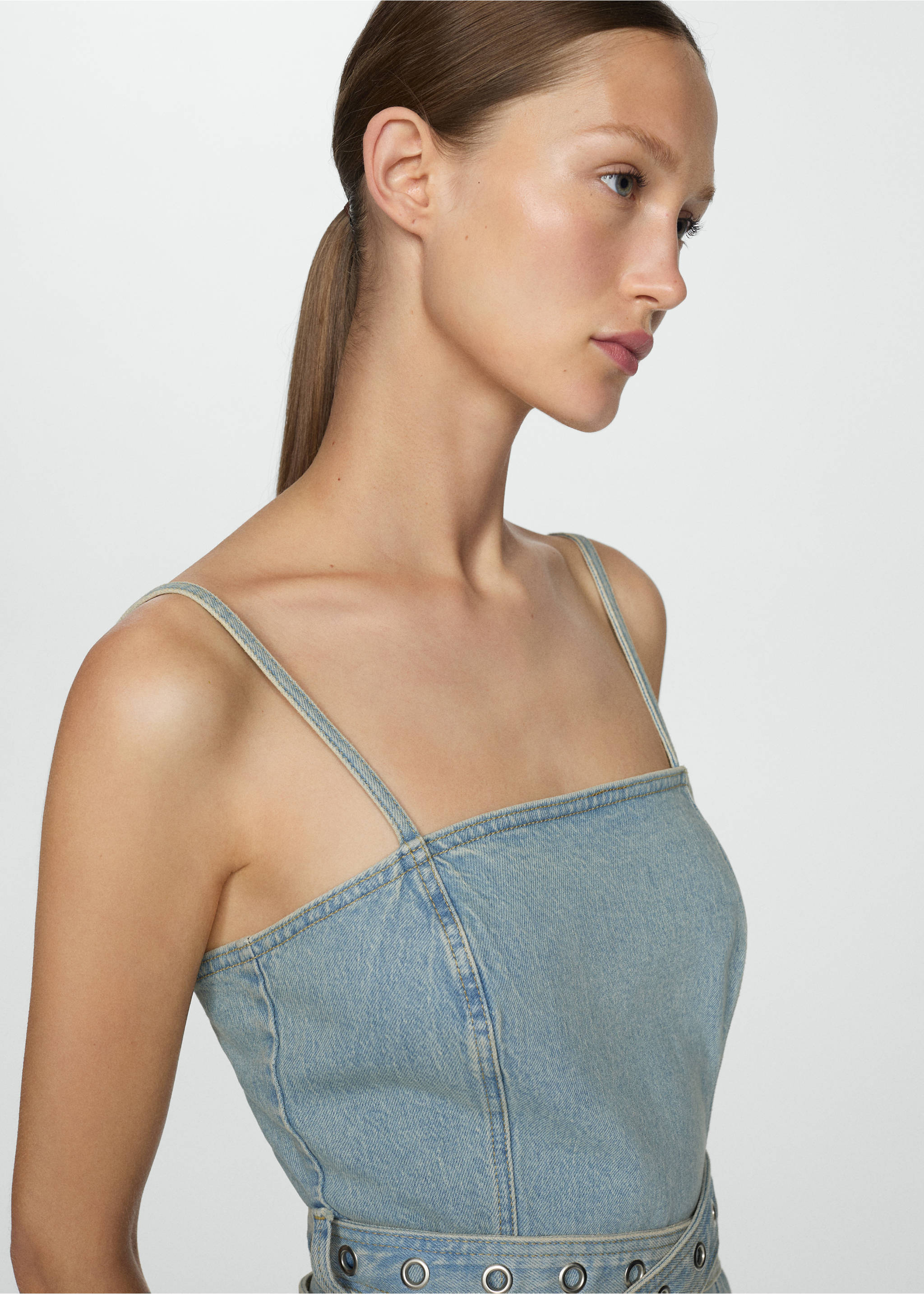 Denim dress with belt - Details of the article 1, Medium Blue. Ref: 87127134-00.