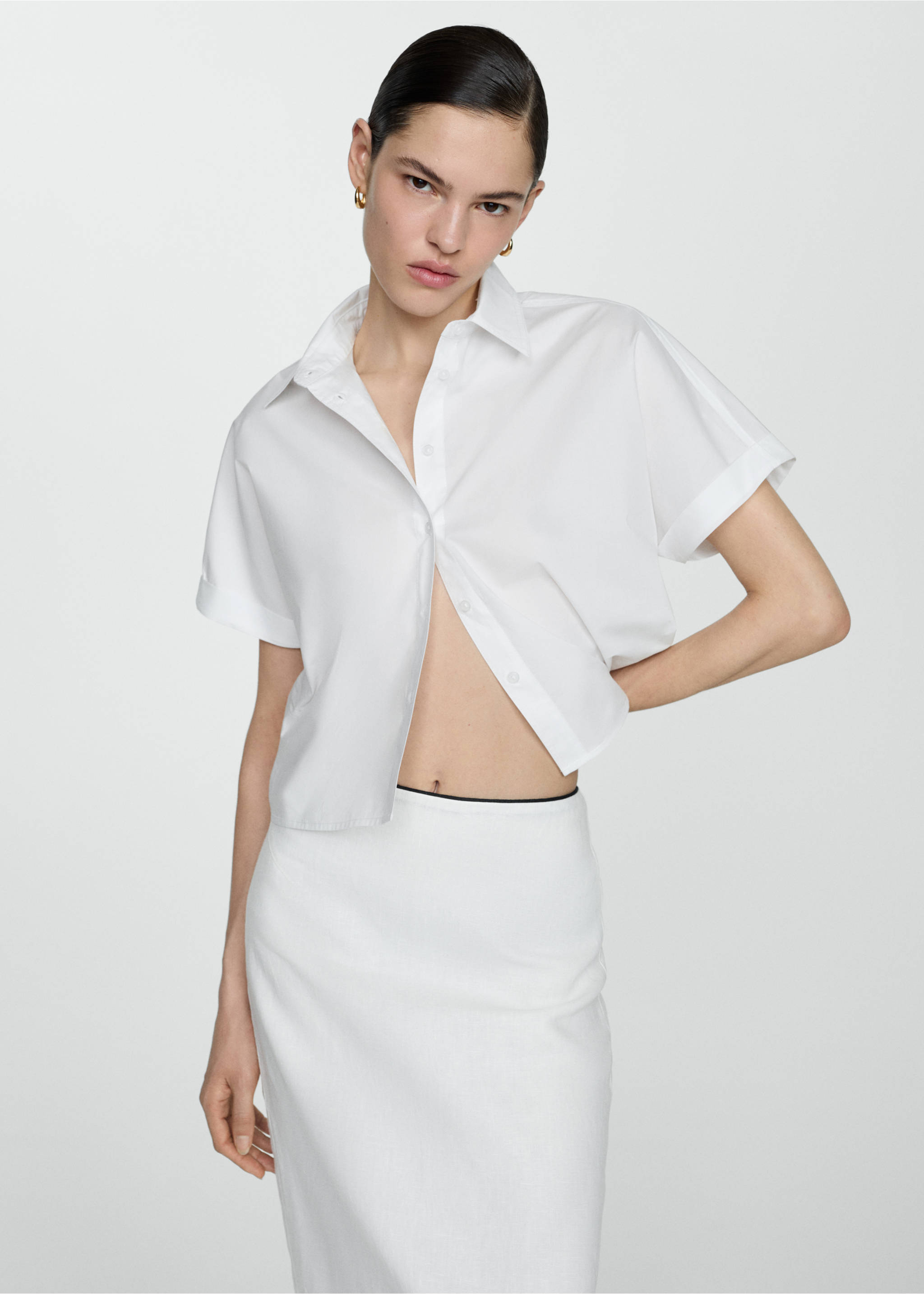 Chemise crop 100 % coton - Plan moyen, Blanc cassé. Ref: 87128639-00.