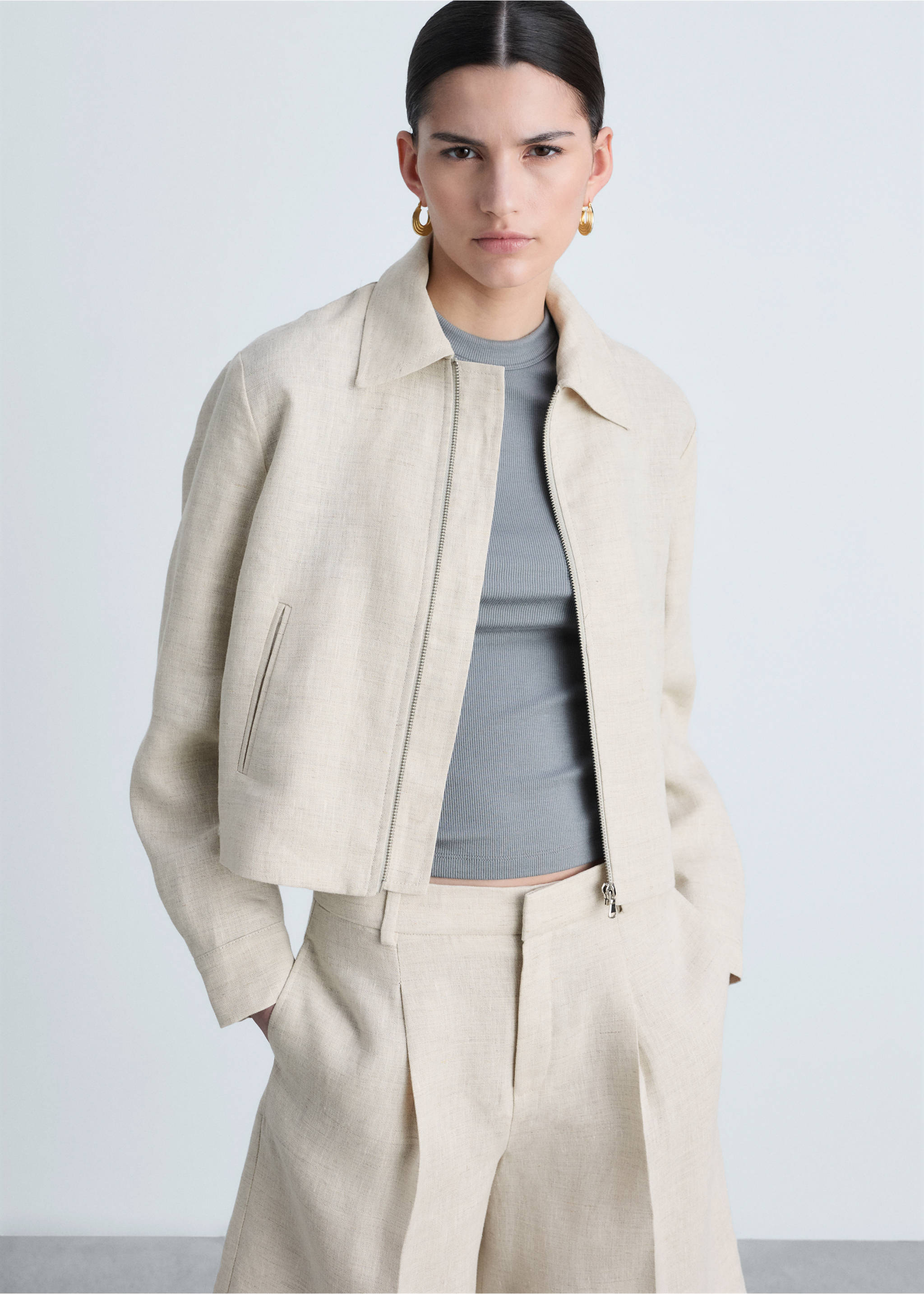 100% linen jacket with zip - Medium plane, Light/Pastel Grey. Ref: 87137147-00.