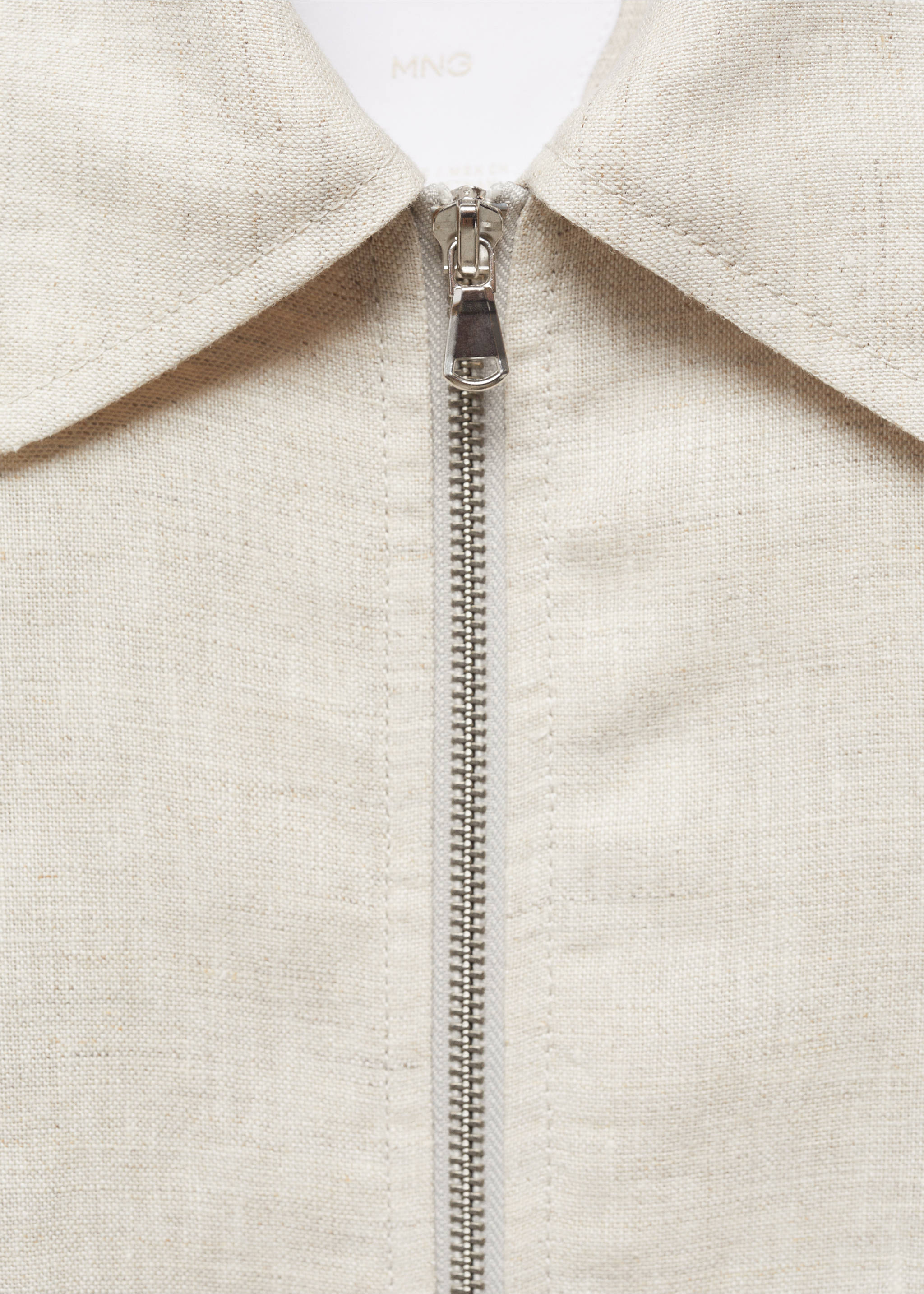 100% linen jacket with zip - Details of the article 8, Light/Pastel Grey. Ref: 87137147-00.