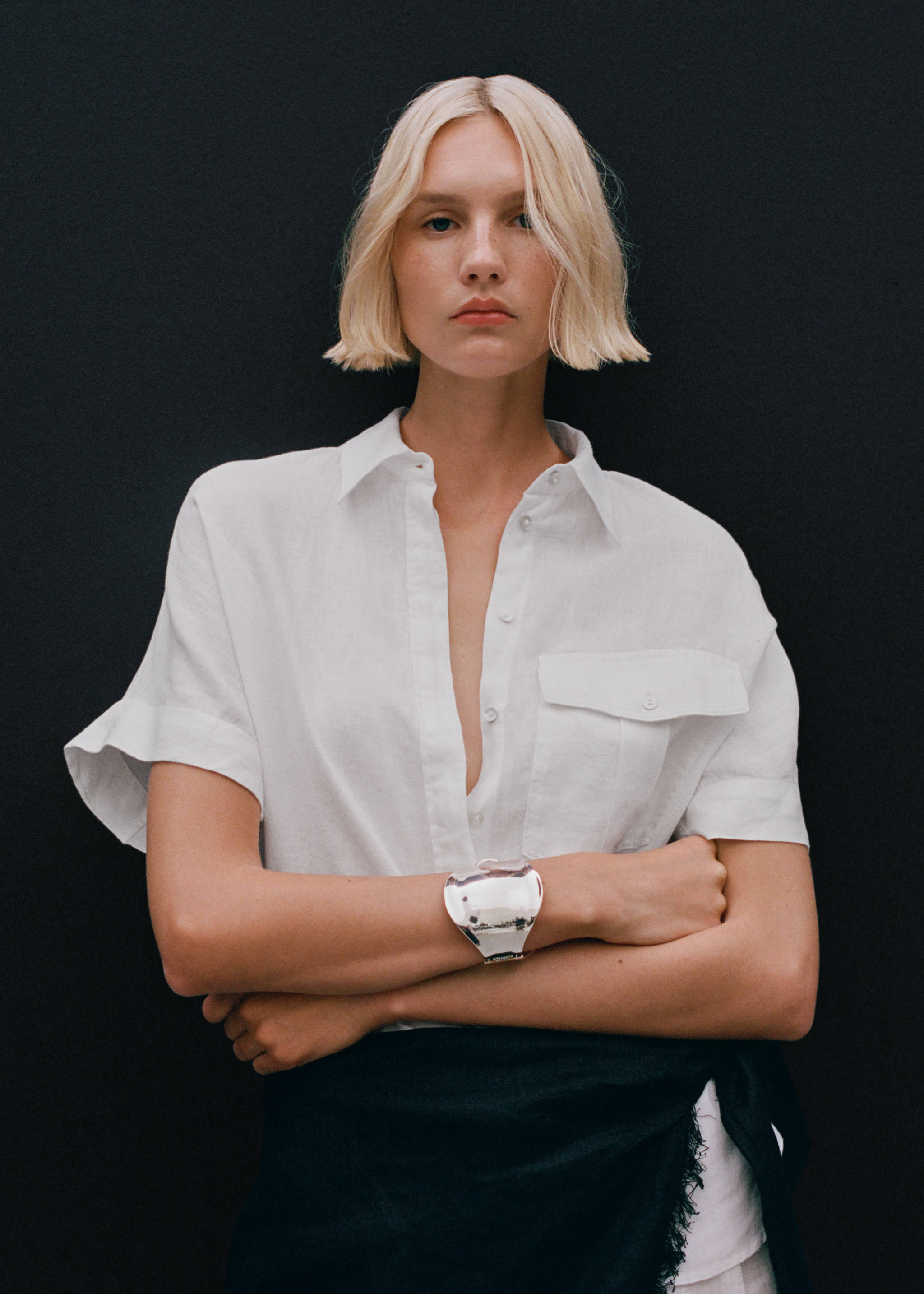 Pocket linen shirt - Details of the article 6, White. Ref: 87177110-00.