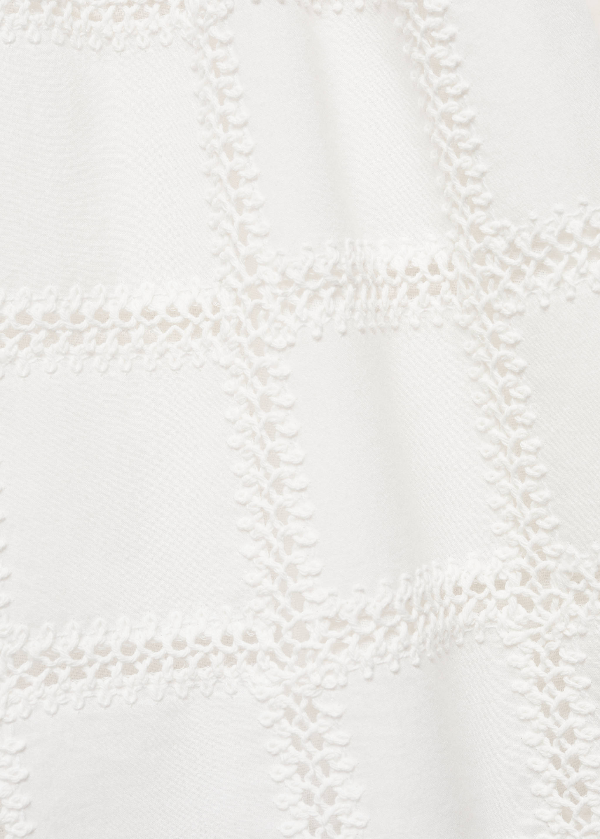 Embroidered shorts with bow - Details of the article 8