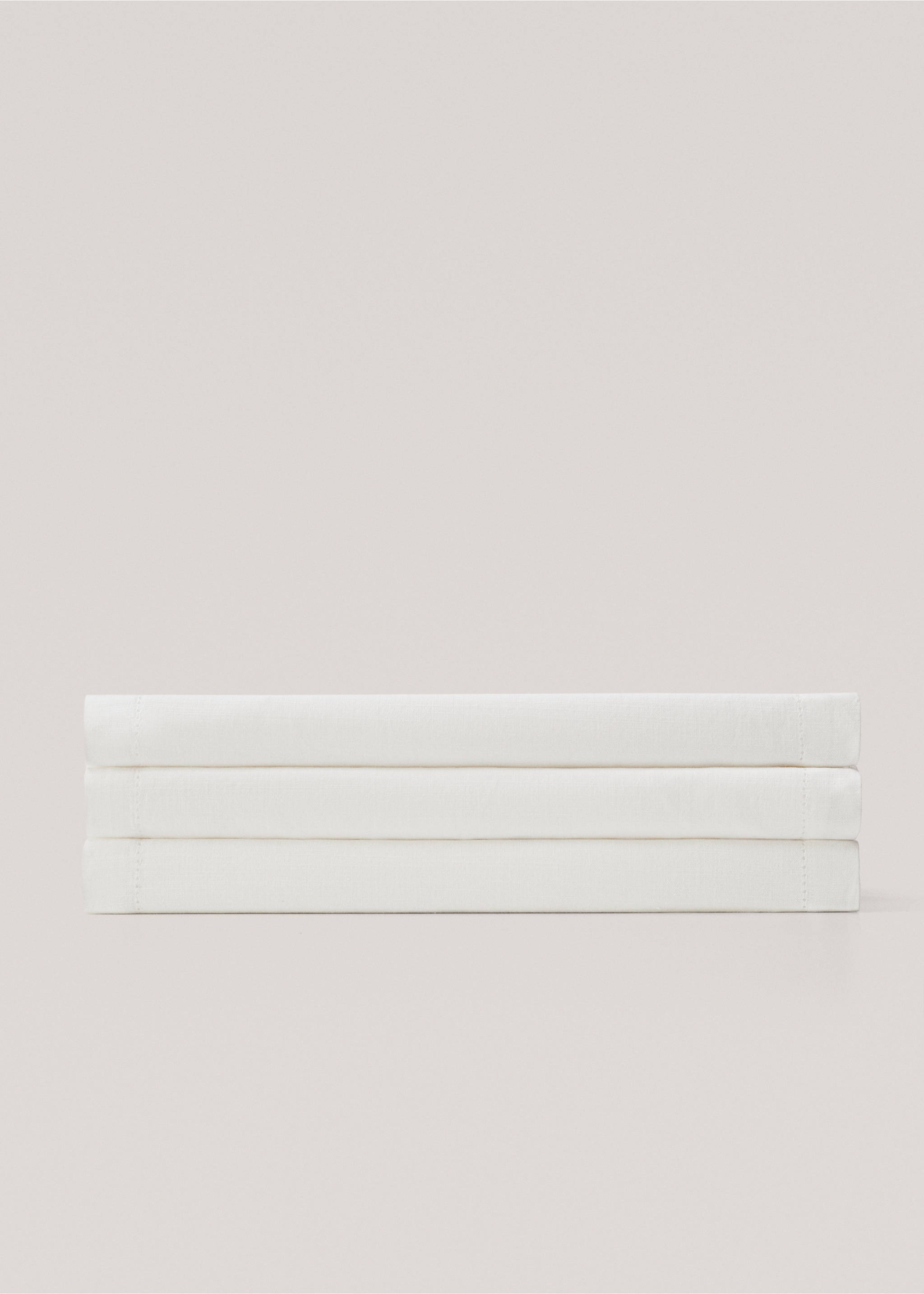 Hemstitch table runner - Article without model, Off White. Ref: 87192950-00.